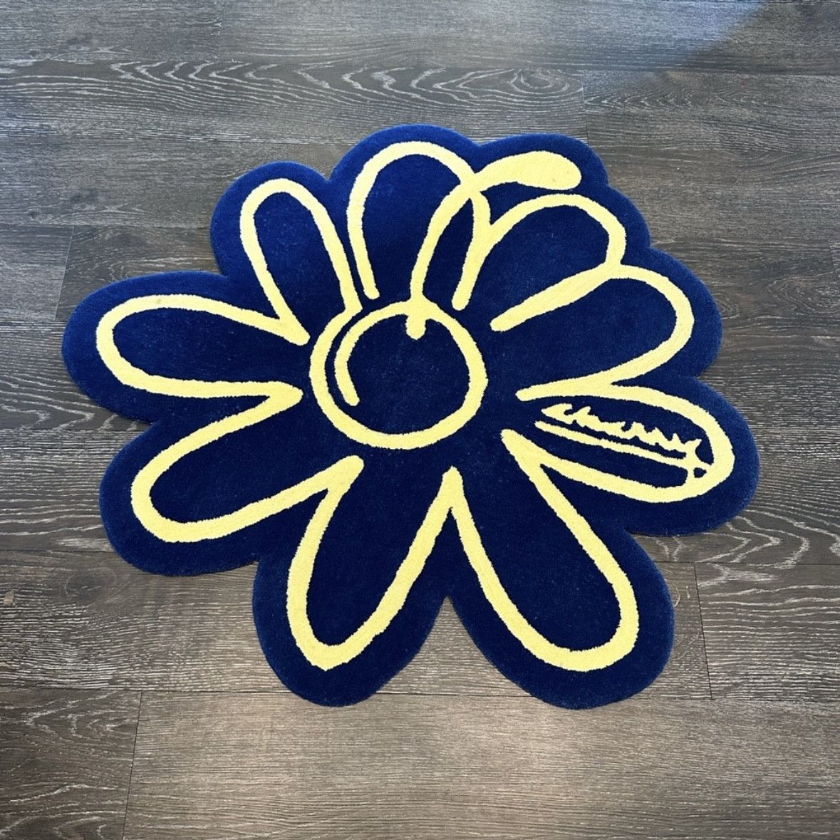 Cherry LA Cherry LA Flower Rug - Navy ‘Brighter Future 2021 SOLD OUT Size ONE SIZE - 3 Thumbnail