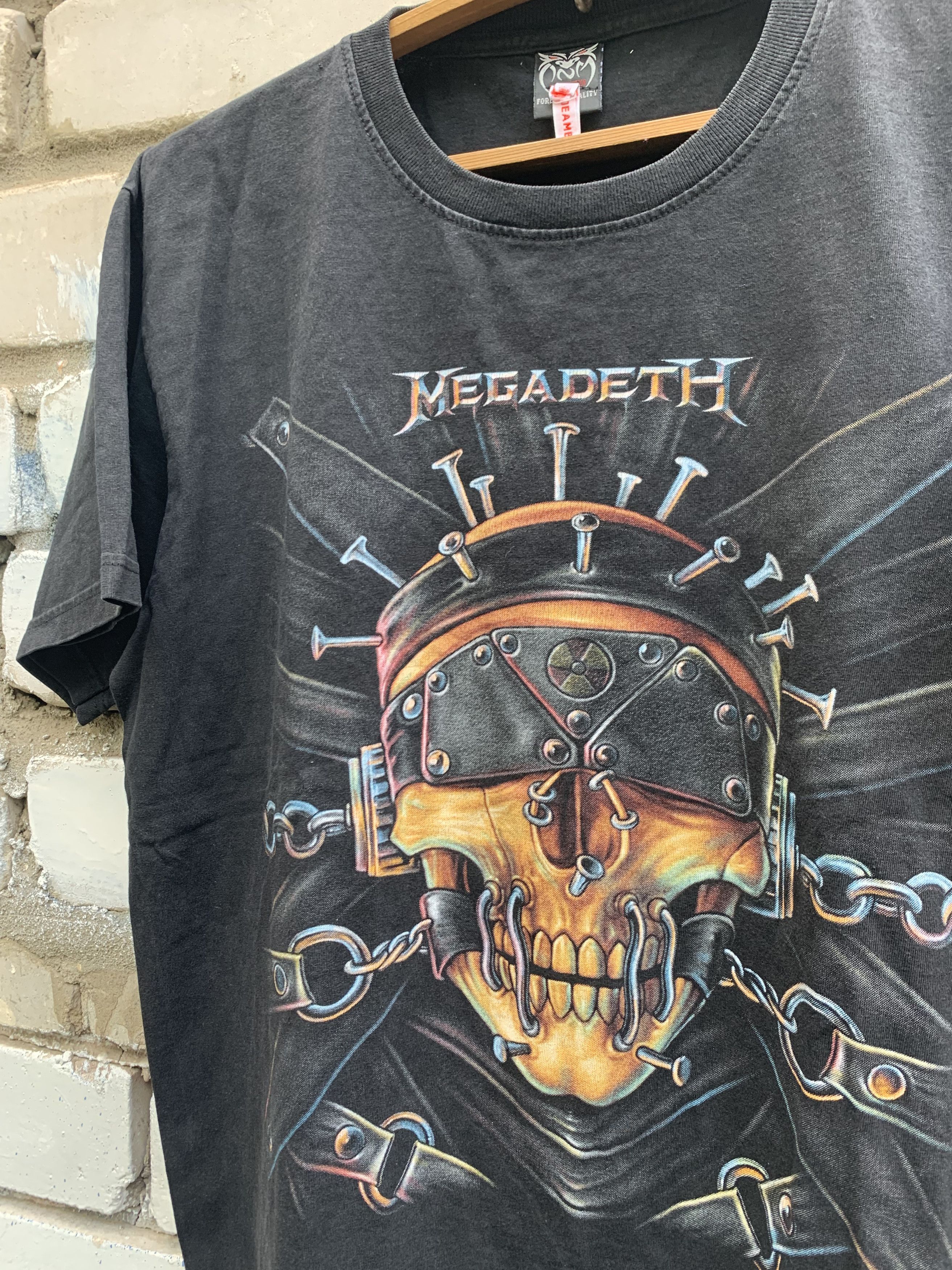 Band Tees Vintage Faded Megadeth t-shirt Y2K Sreetwear Skulls Size US L / EU 52-54 / 3 - 8 Thumbnail