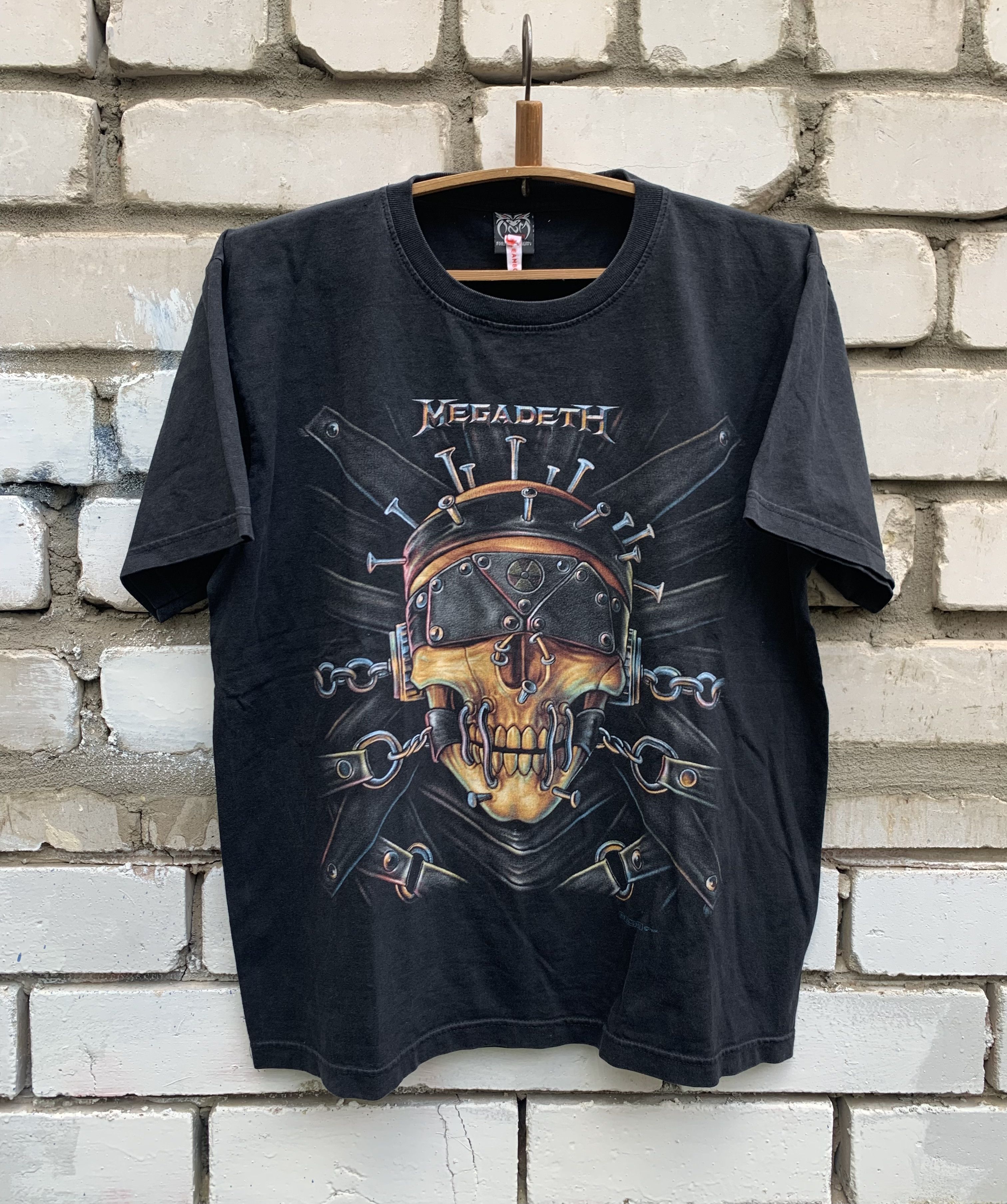 Band Tees Vintage Faded Megadeth t-shirt Y2K Sreetwear Skulls Size US L / EU 52-54 / 3 - 1 Thumbnail
