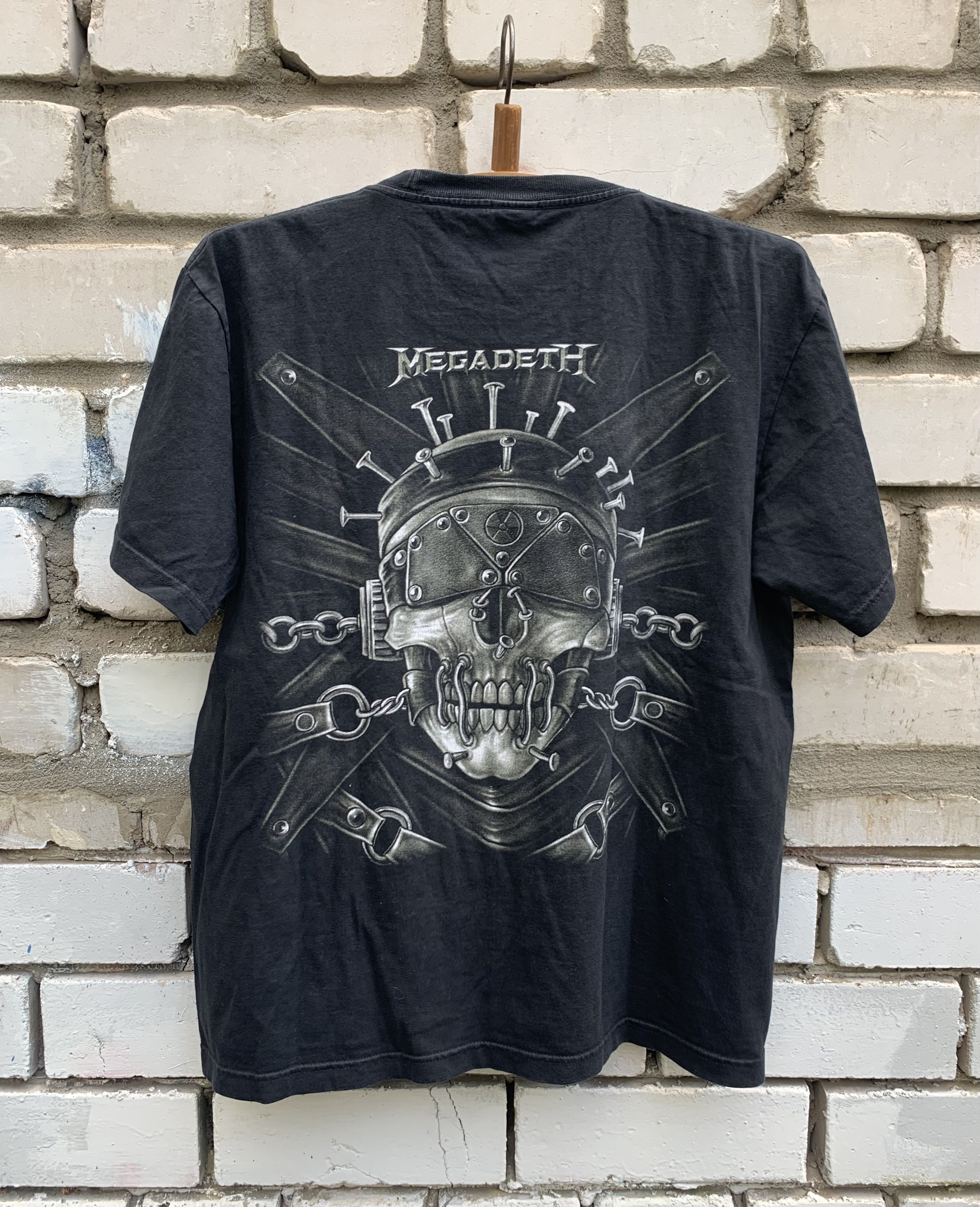 Band Tees Vintage Faded Megadeth t-shirt Y2K Sreetwear Skulls Size US L / EU 52-54 / 3 - 2 Thumbnail