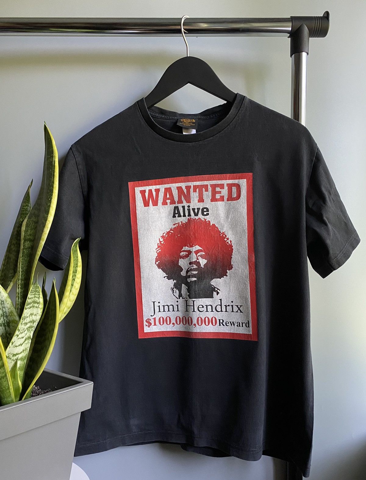 Band Tees Vintage Jimi Hendrix “Wanted Alive” T Shirt Tour Album Men’s Size US M / EU 48-50 / 2 - 1 Thumbnail