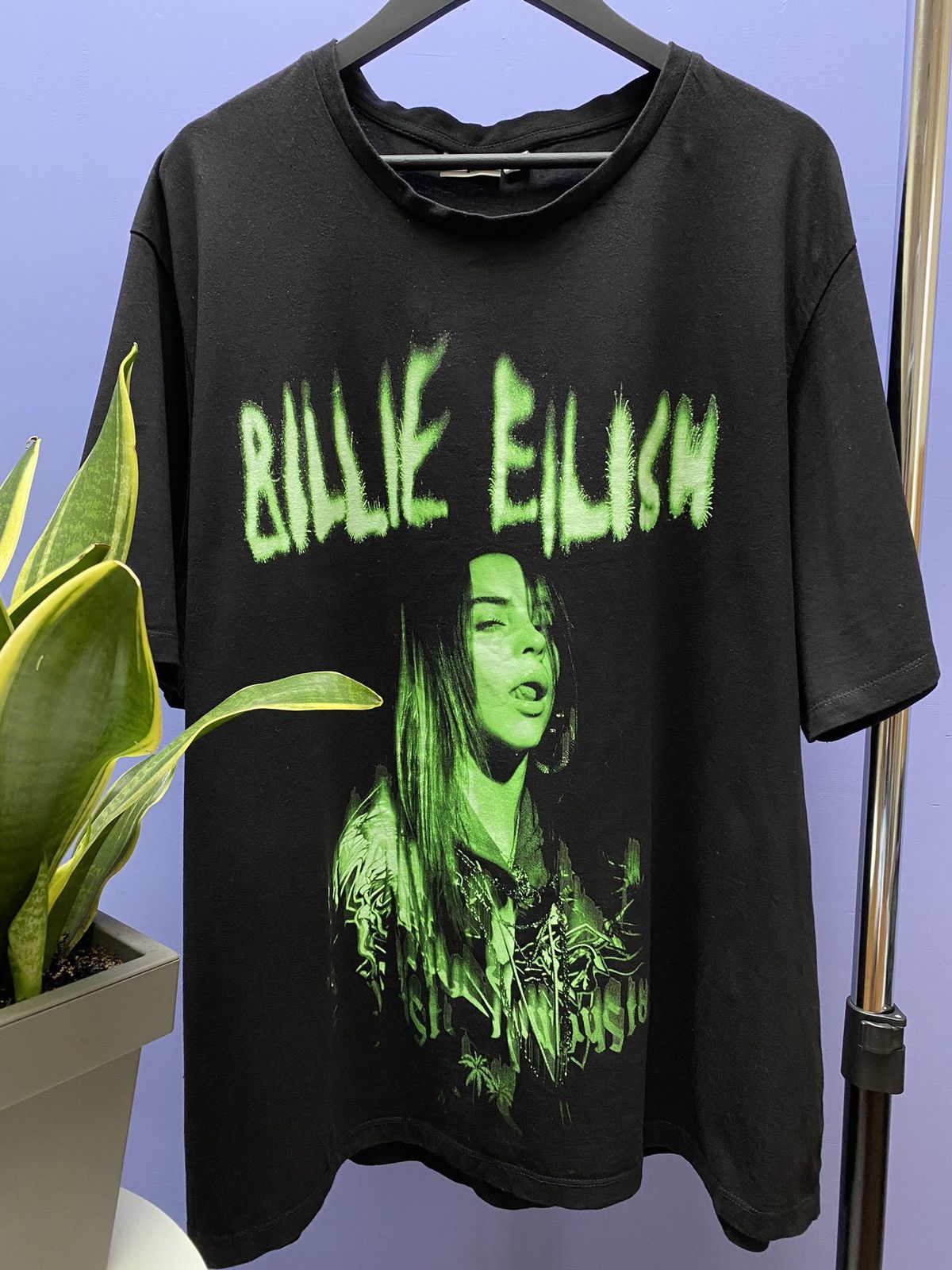 Band Tees Billie Eilish Spooky ghost portrait Tour Merch 3XL Size US XXL / EU 58 / 5 - 7 Thumbnail