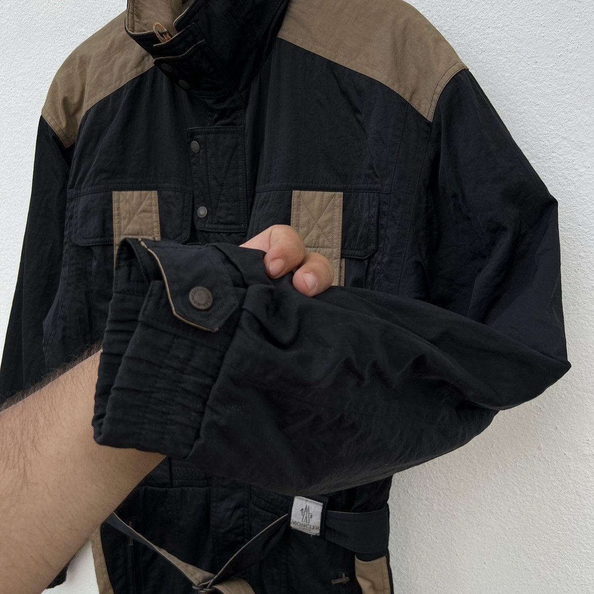 Moncler OVERALL SKI MONCLER ASICS RARE DESIGN Size US 31 - 7 Thumbnail