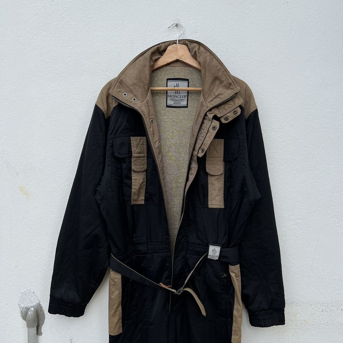 Moncler OVERALL SKI MONCLER ASICS RARE DESIGN Size US 31 - 12 Thumbnail