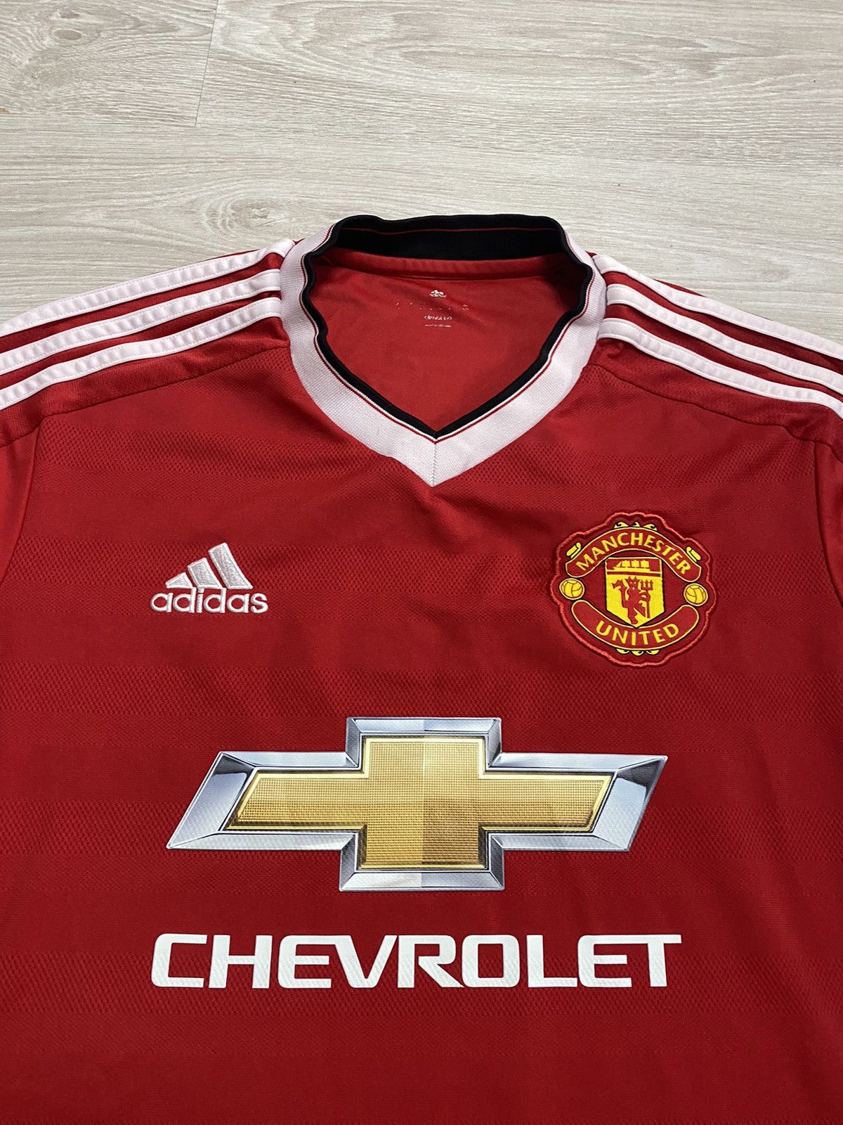 Adidas Adidas jersey Manchester United Chevrolet 2015 sz S Size US S / EU 44-46 / 1 - 3 Thumbnail