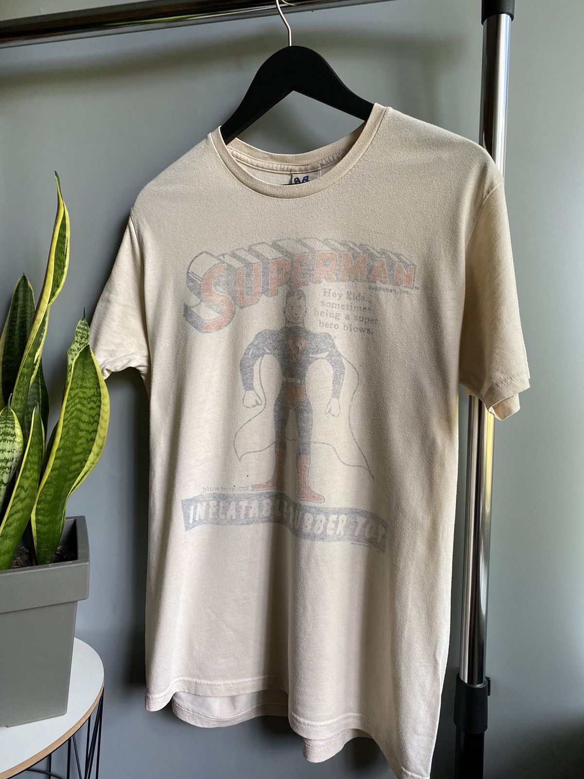 Vintage Superman “Blow Hero” DC Comics T Shirt Size US M / EU 48-50 / 2 - 3 Thumbnail