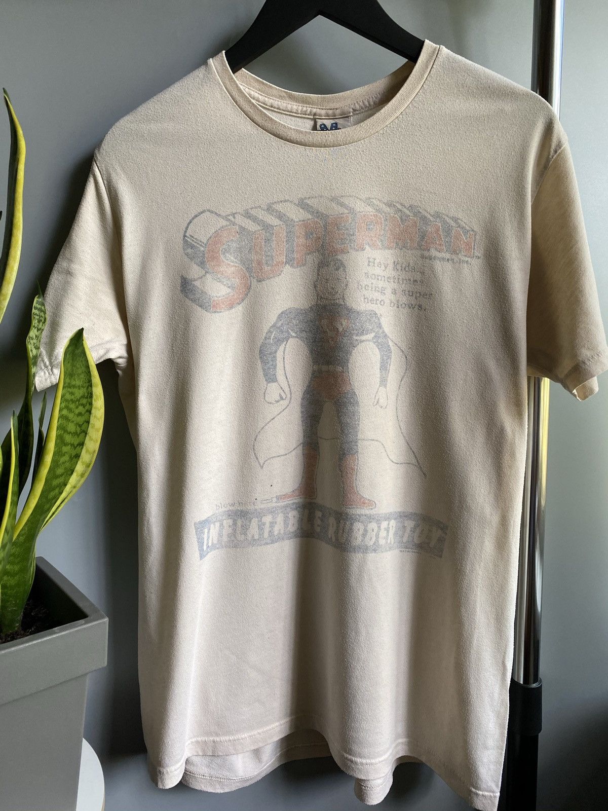 Vintage Superman “Blow Hero” DC Comics T Shirt Size US M / EU 48-50 / 2 - 4 Thumbnail