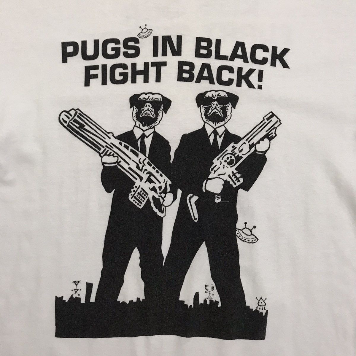 Vintage 💥RARE💥 Vintage Men In Black Movie Tee Will Smith Parody Size US L / EU 52-54 / 3 - 4 Thumbnail