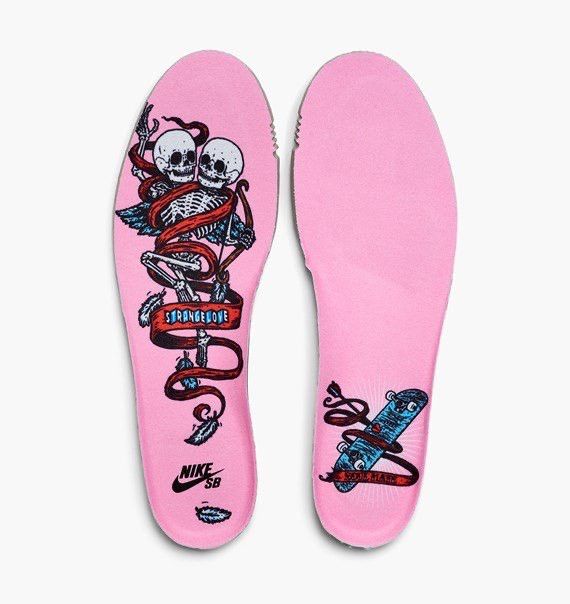 Nike × StrangeLove Skateboards Nike SB Dunk Low OG QS StrangeLove Special Box - CT2552 800 Size US 11 / EU 44 - 7 Thumbnail