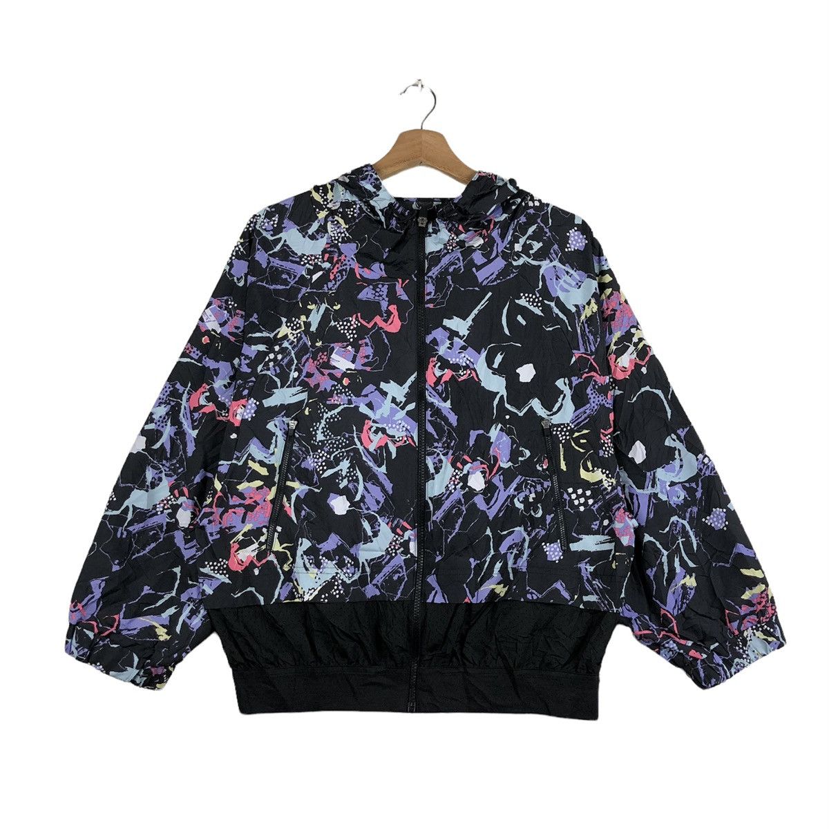 Japanese Brand Japanese Brand Fullprint Art Windbreaker Streetstyle Hoodie Size M / US 6-8 / IT 42-44 - 1 Thumbnail