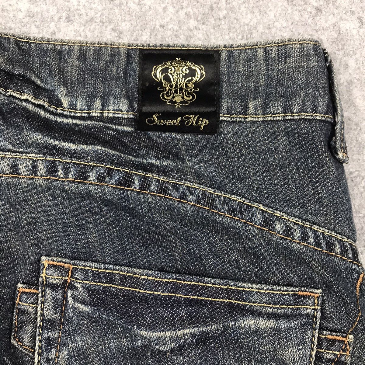 Japanese Brand FLARED DENIM 💀SWEET HIP BOOTCUT DENIM PANTS Size 30" / US 8 / IT 44 - 14 Thumbnail
