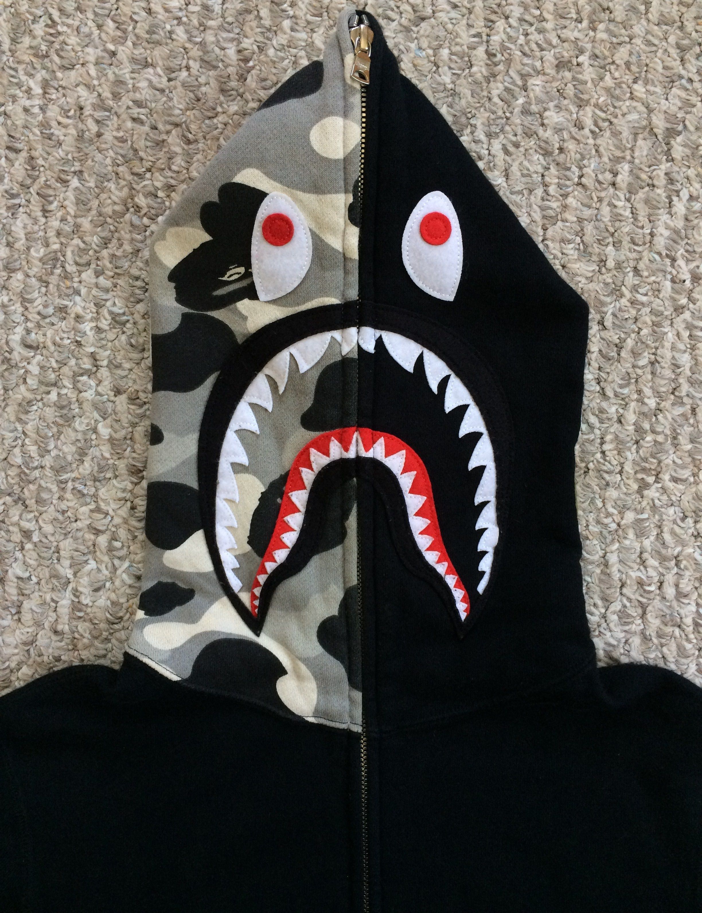 Bape Bape Black/Gray Camo Full Zip Shark Hoodie Size US L / EU 52-54 / 3 - 2 Thumbnail