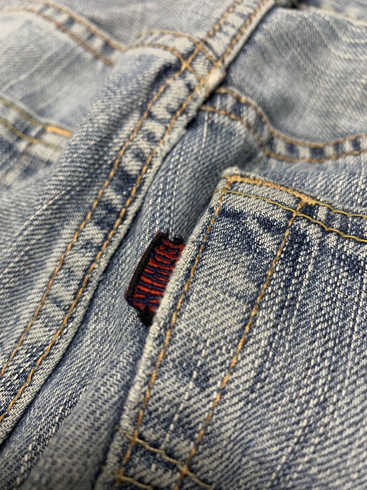 Japanese Brand Archive Edwin Baggy Distressed Faded Denim W33 Size US 33 - 15 Thumbnail