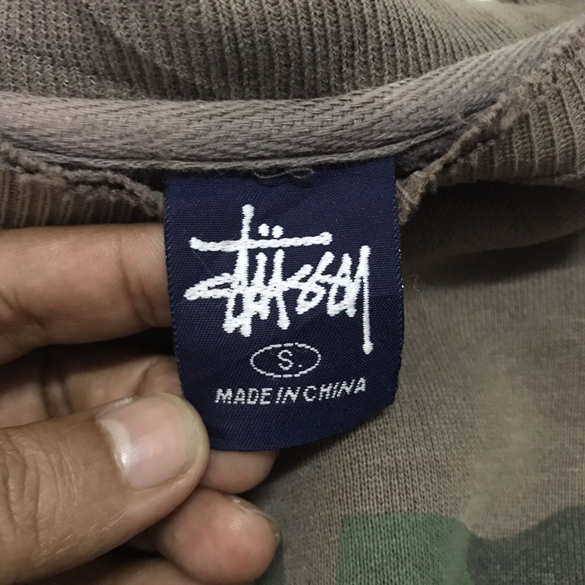 Stussy Vtg Sun Faded Stussy S Camo Sweatshirt Size US S / EU 44-46 / 1 - 14 Thumbnail