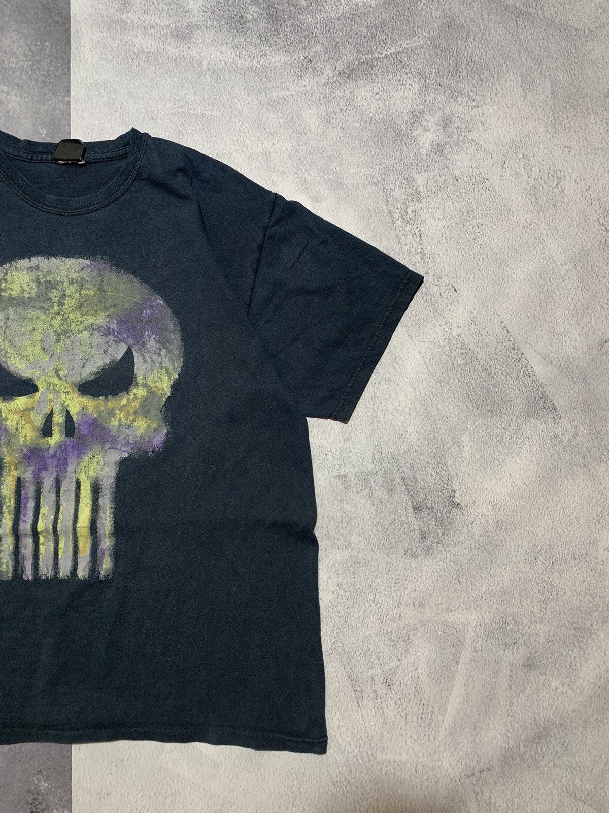 Marvel Comics Vintage Y2K Punisher marvel comics tee big logo streetwear Size US L / EU 52-54 / 3 - 3 Thumbnail