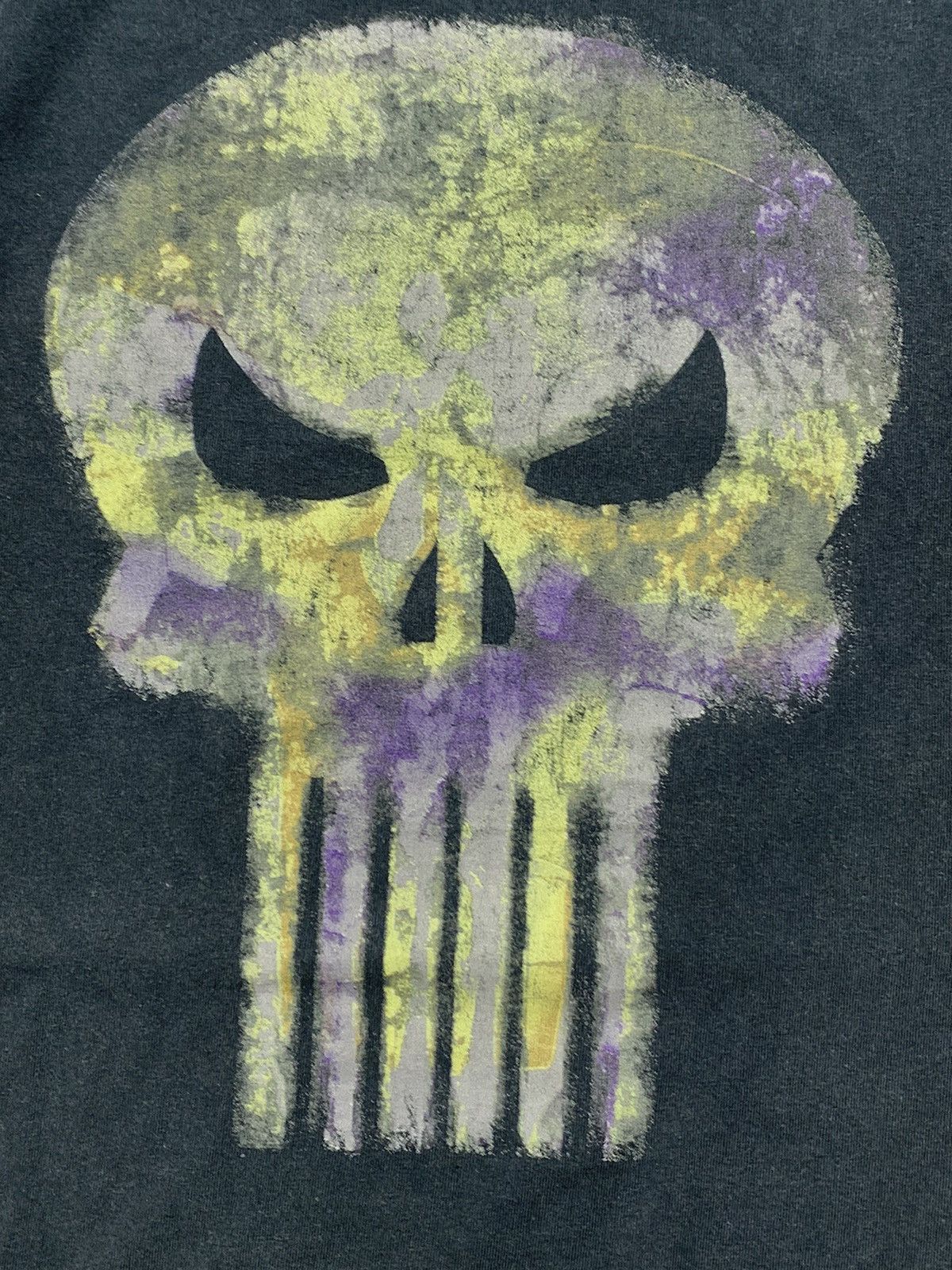 Marvel Comics Vintage Y2K Punisher marvel comics tee big logo streetwear Size US L / EU 52-54 / 3 - 4 Thumbnail