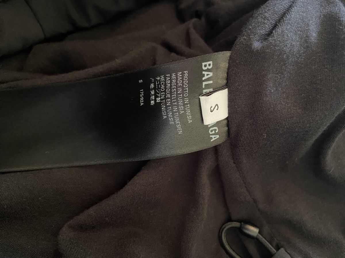 Balenciaga Balenciaga Soccer Down Jacket Size US S / EU 44-46 / 1 - 8 Thumbnail