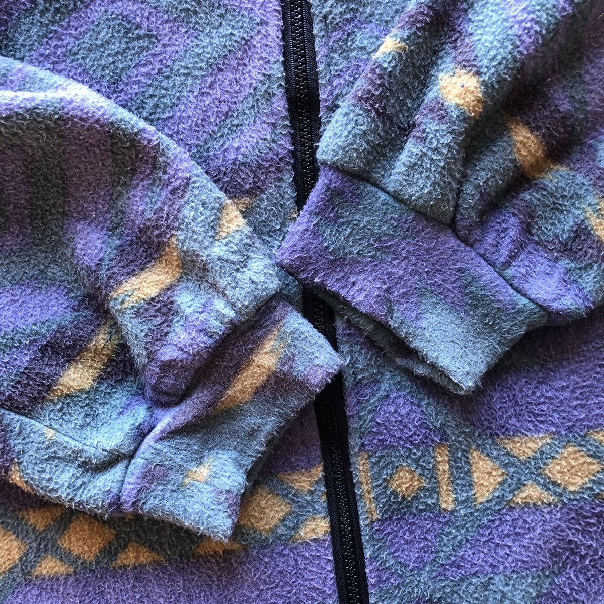 Japanese Brand Vintage 90's Sweater Fleece Navajo Native Zipper Size US XL / EU 56 / 4 - 8 Thumbnail