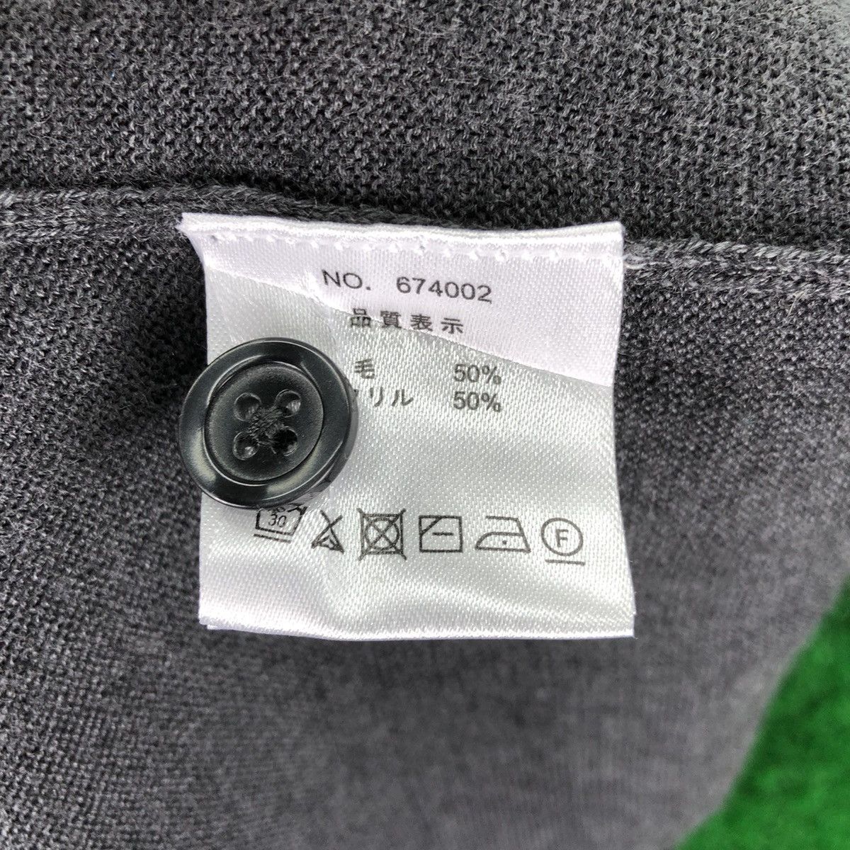 Japanese Brand Christian Orani Knit Vest Button up Size US XS / EU 42 / 0 - 7 Thumbnail