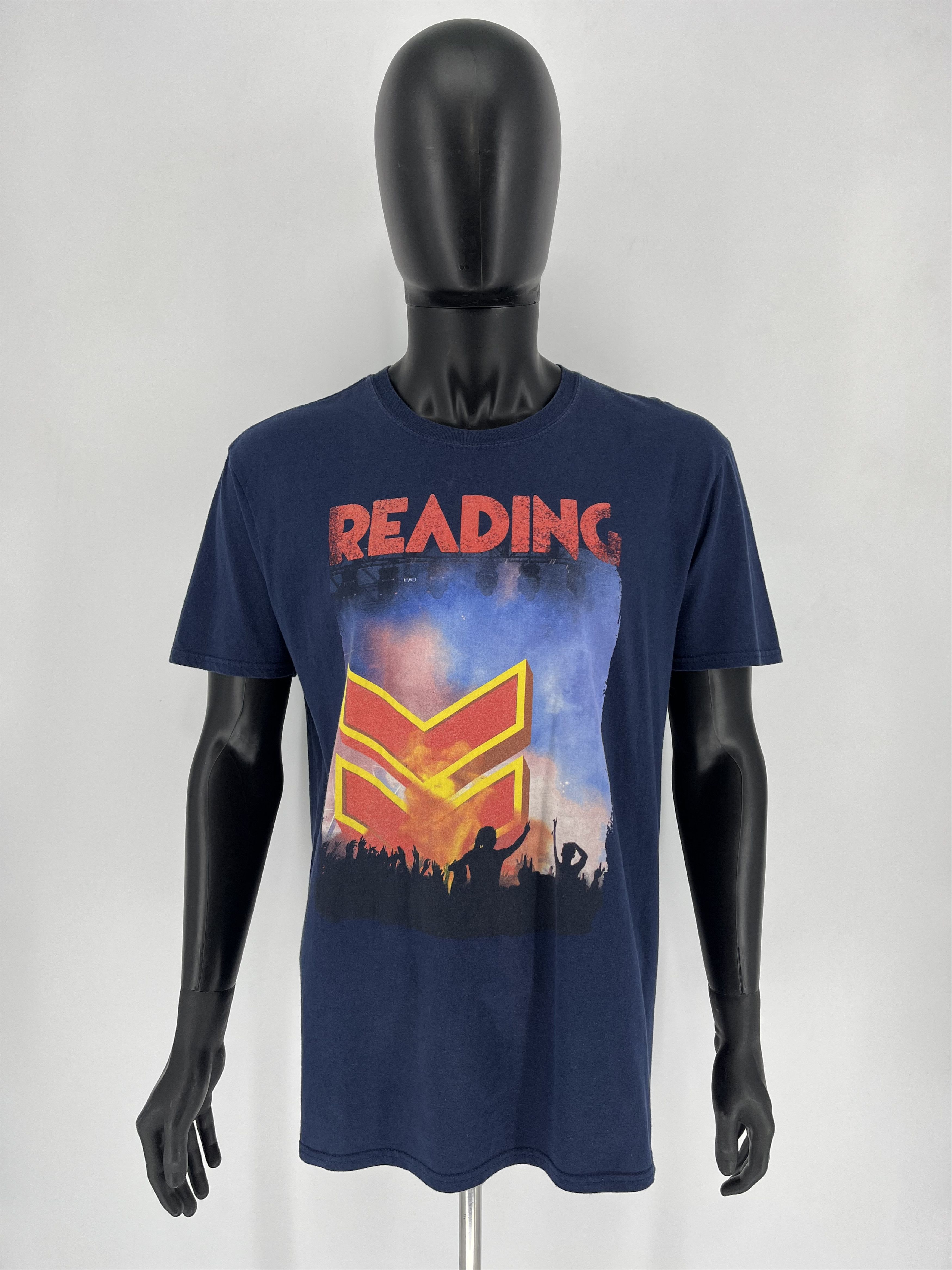 Band Tees Vintage Y2k Reading Festival Tour T Shirt 2016 Band tee Size US XL / EU 56 / 4 - 2 Thumbnail