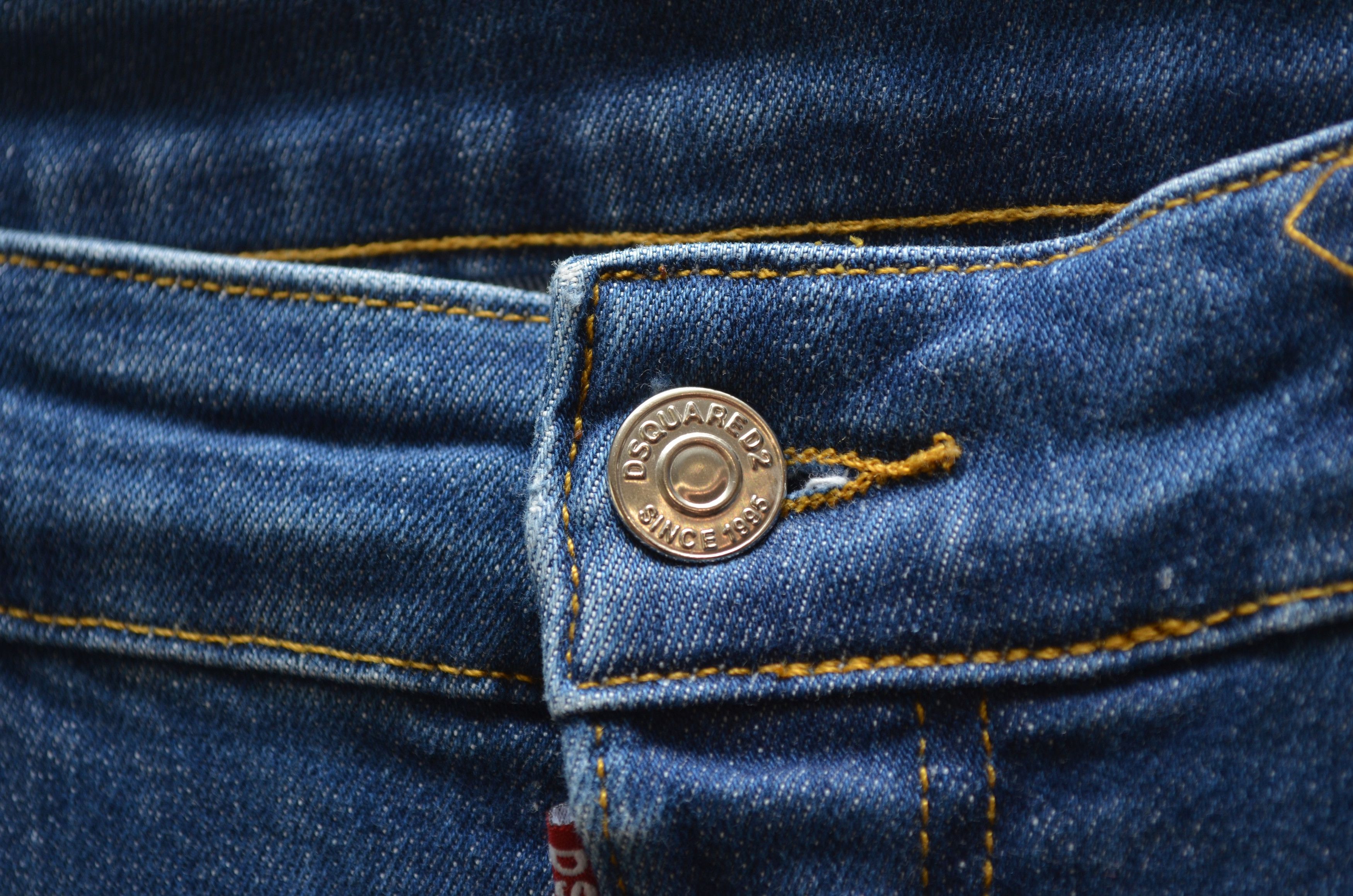 Designer × Dsquared2 Dsquared2 Blue Distressed Kenny Twist jeans Sz W31 L32 Size US 31 - 6 Thumbnail