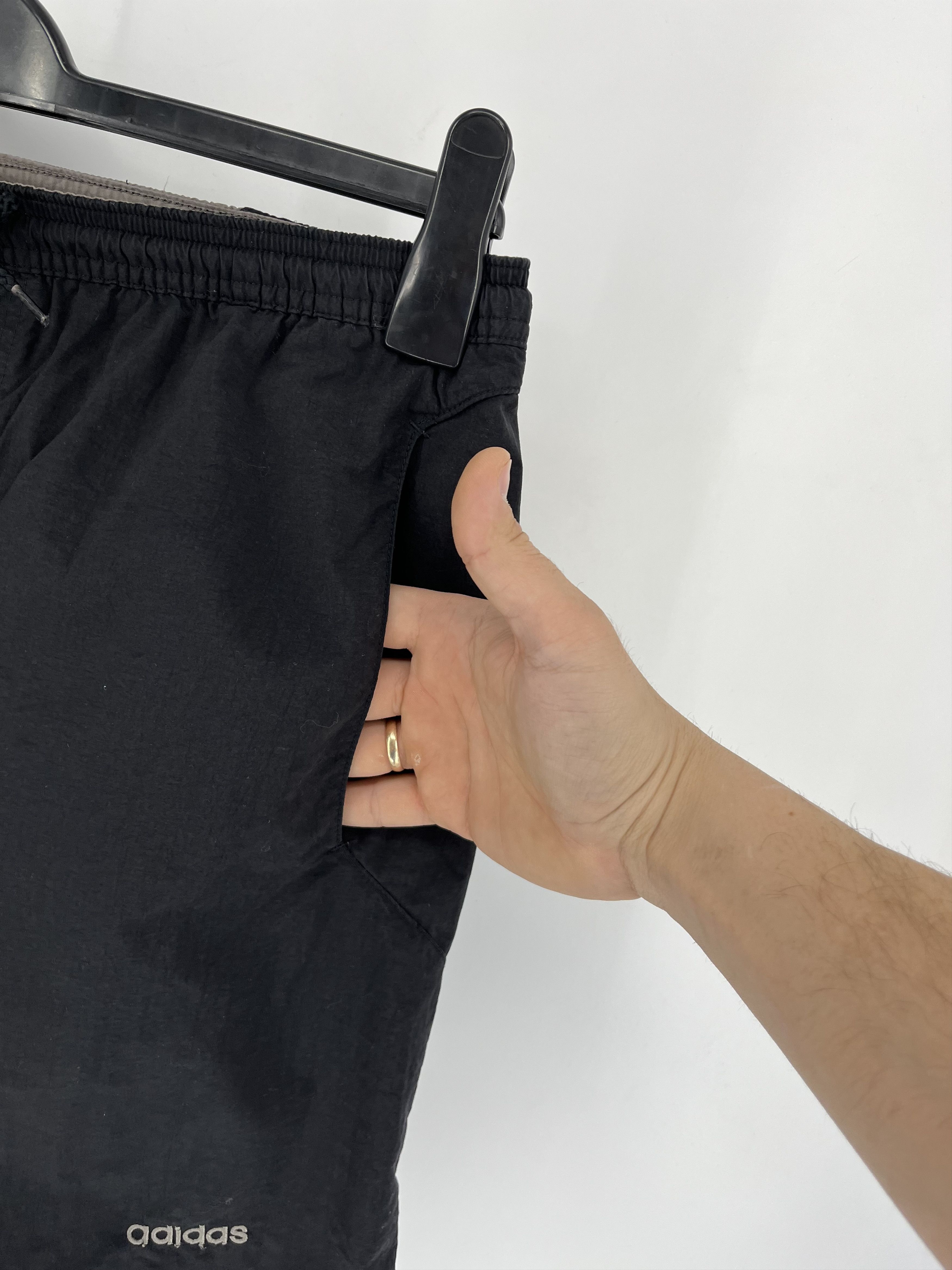 Other 90s Vintage Adidas Nylon Swim Beach Shorts Black Size US 32 / EU 48 - 4 Thumbnail