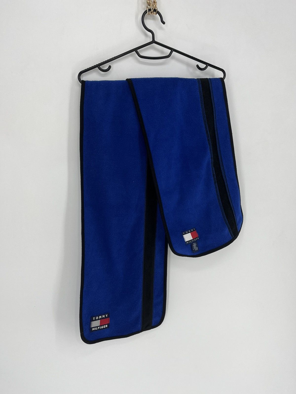 Tommy Hilfiger Vintage 90s Tommy Hilfiger fleece scarf Streetwear Style Size ONE SIZE - 3 Thumbnail