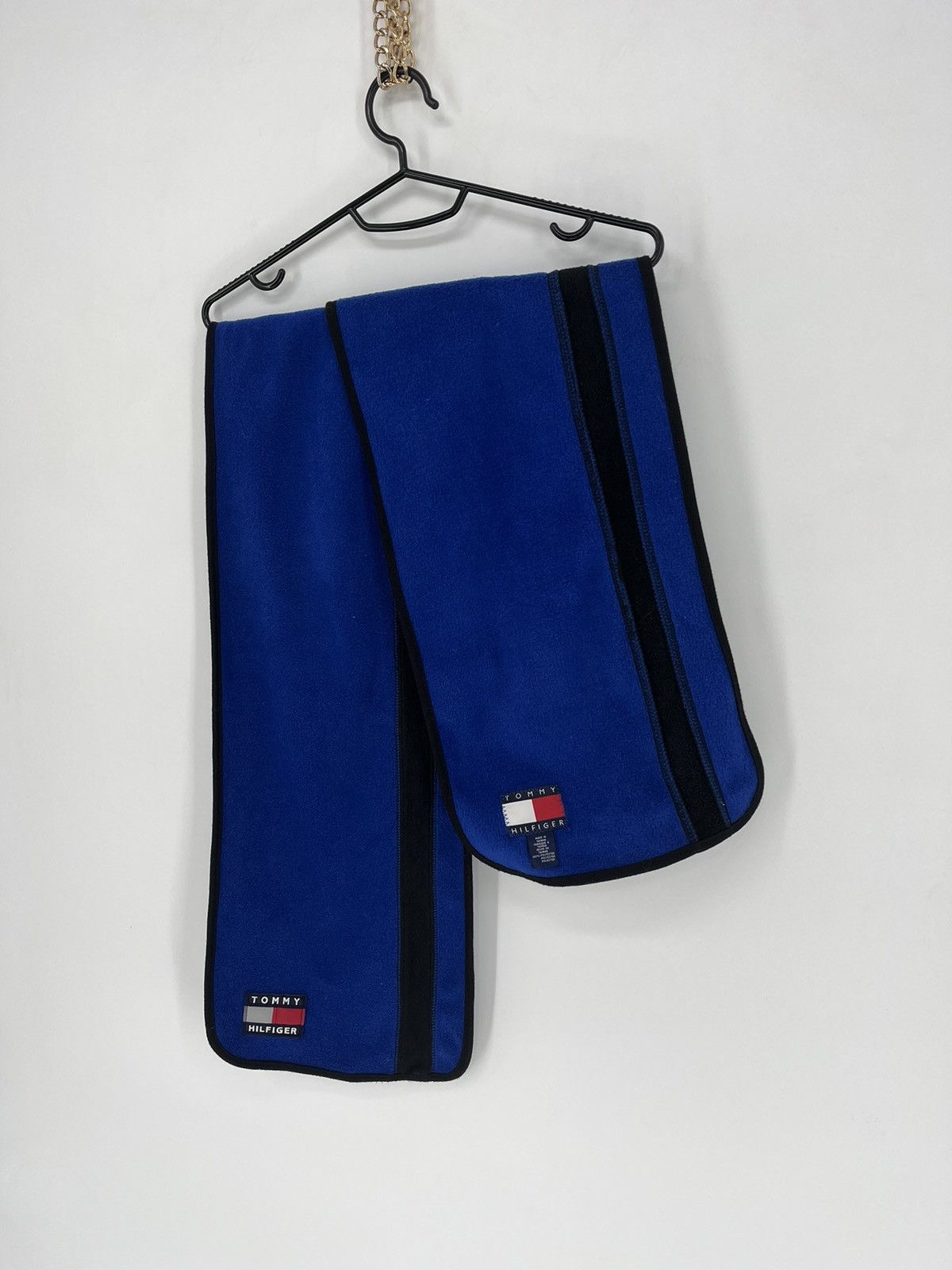 Tommy Hilfiger Vintage 90s Tommy Hilfiger fleece scarf Streetwear Style Size ONE SIZE - 4 Thumbnail