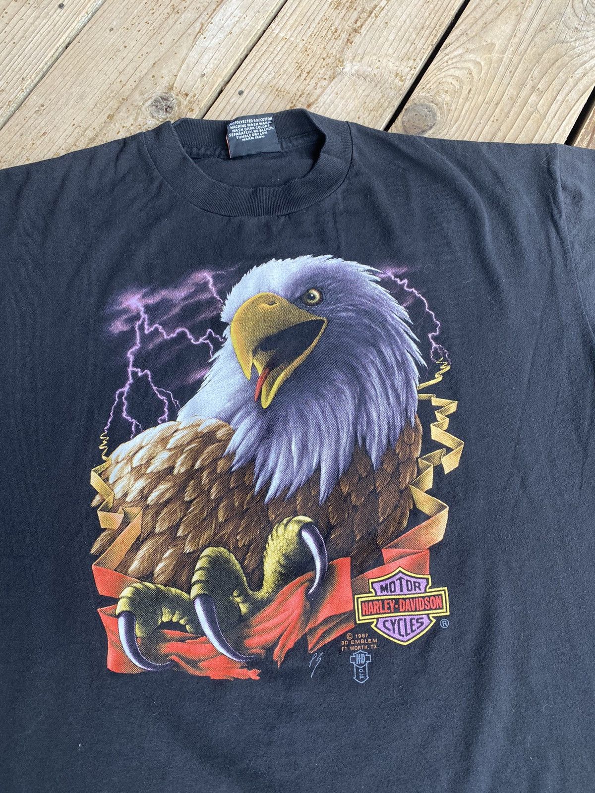 Harley Davidson 1987 Honolulu Eagle Lightning 3D Emblem Harley Davidson Tee Size US XL / EU 56 / 4 - 2 Thumbnail