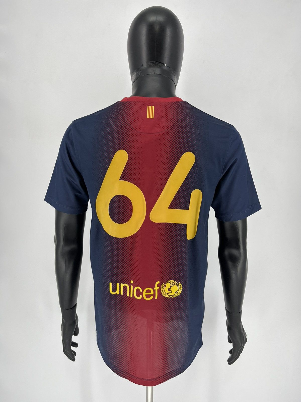 Nike Barcelona 64 vintage Nike tee Size US M / EU 48-50 / 2 - 11 Thumbnail
