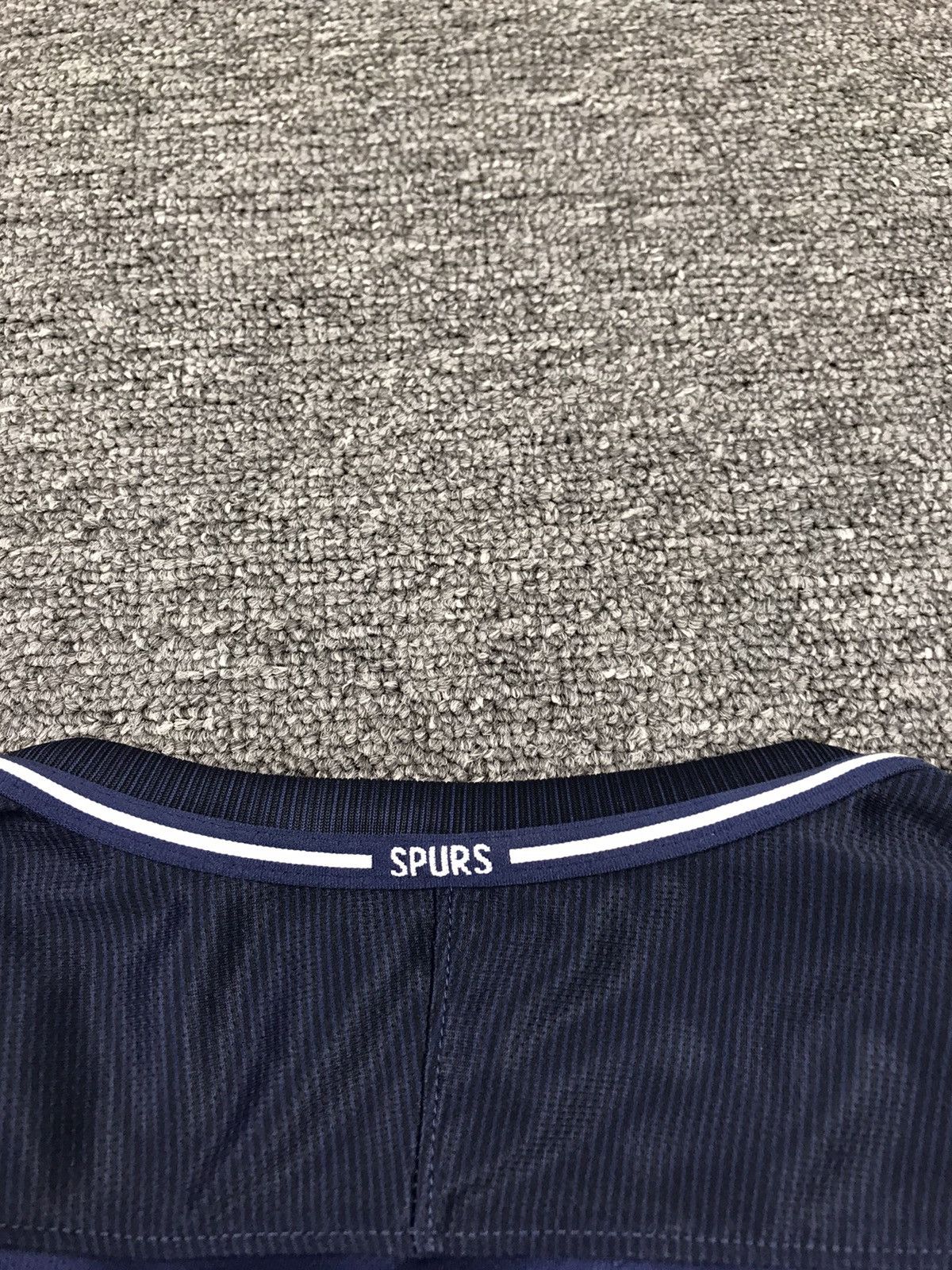 Nike TOTTENHAM HOTSPUR FC 2017-18 AWAY,NIKE,SOCCER JERSEY Size US S / EU 44-46 / 1 - 9 Thumbnail