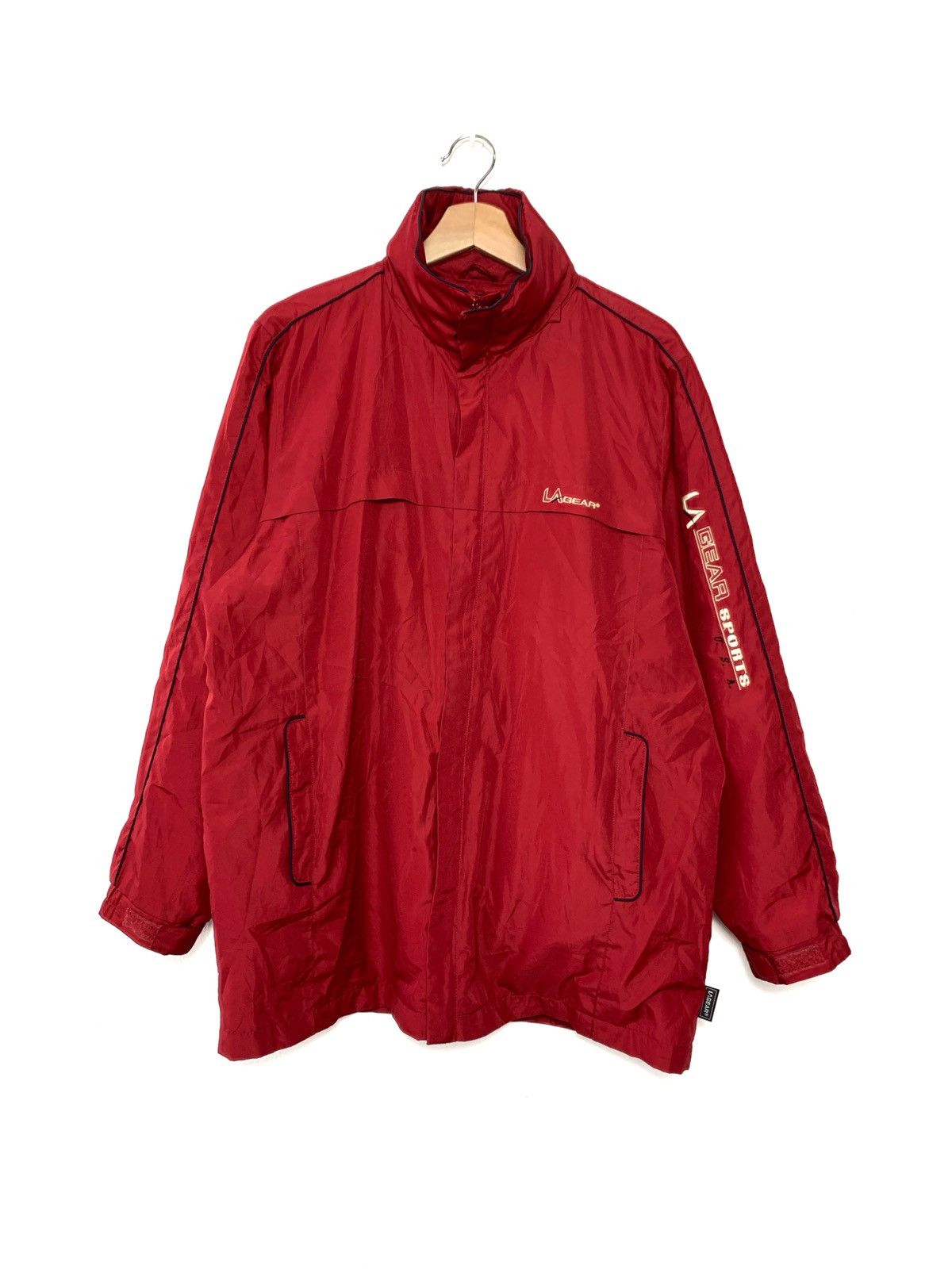 Light going out jacket shop