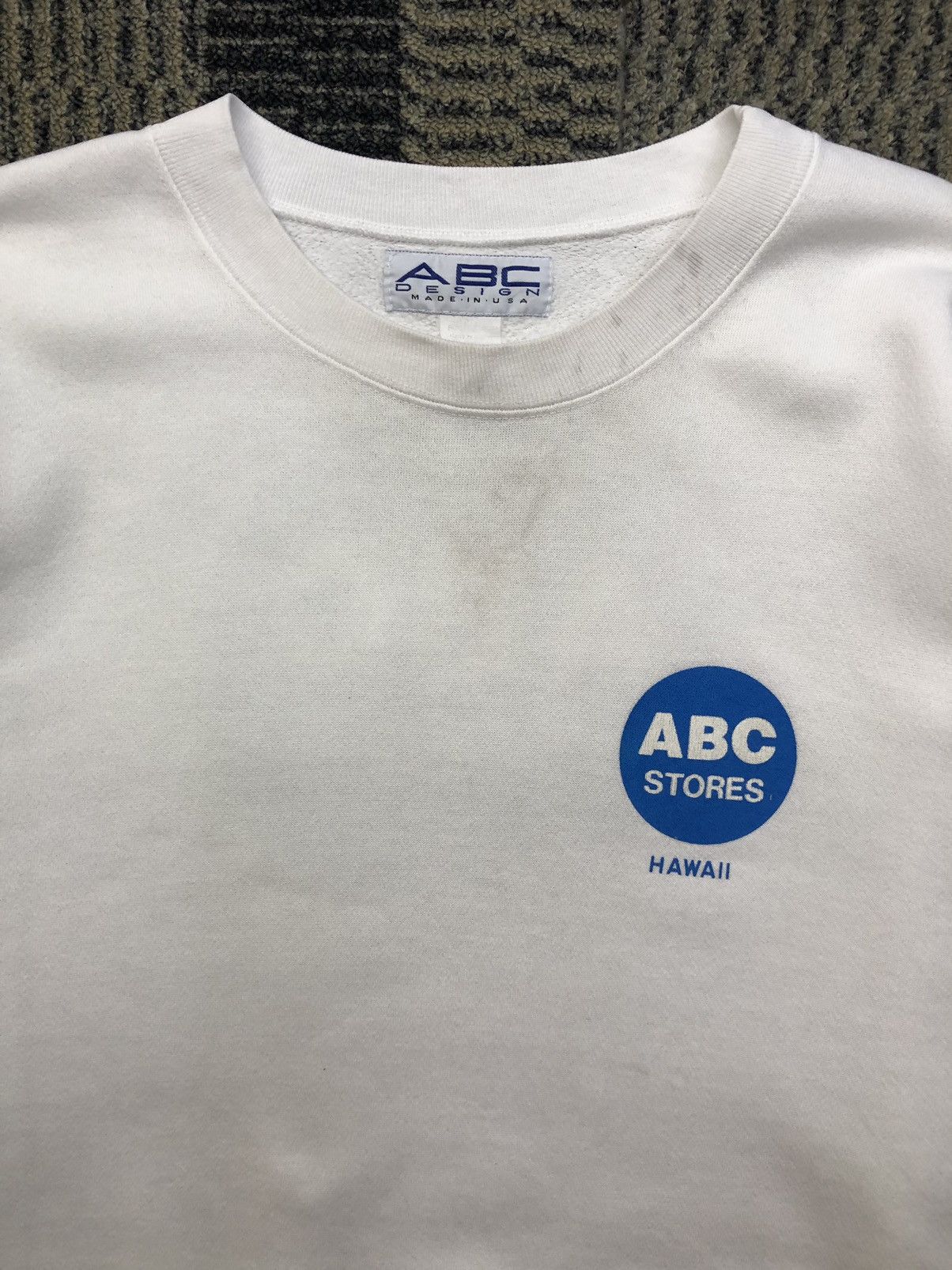 Vintage Vintage ABC Store Hawaii Big Logo Crewneck Sweatshirt Size US XL / EU 56 / 4 - 3 Thumbnail
