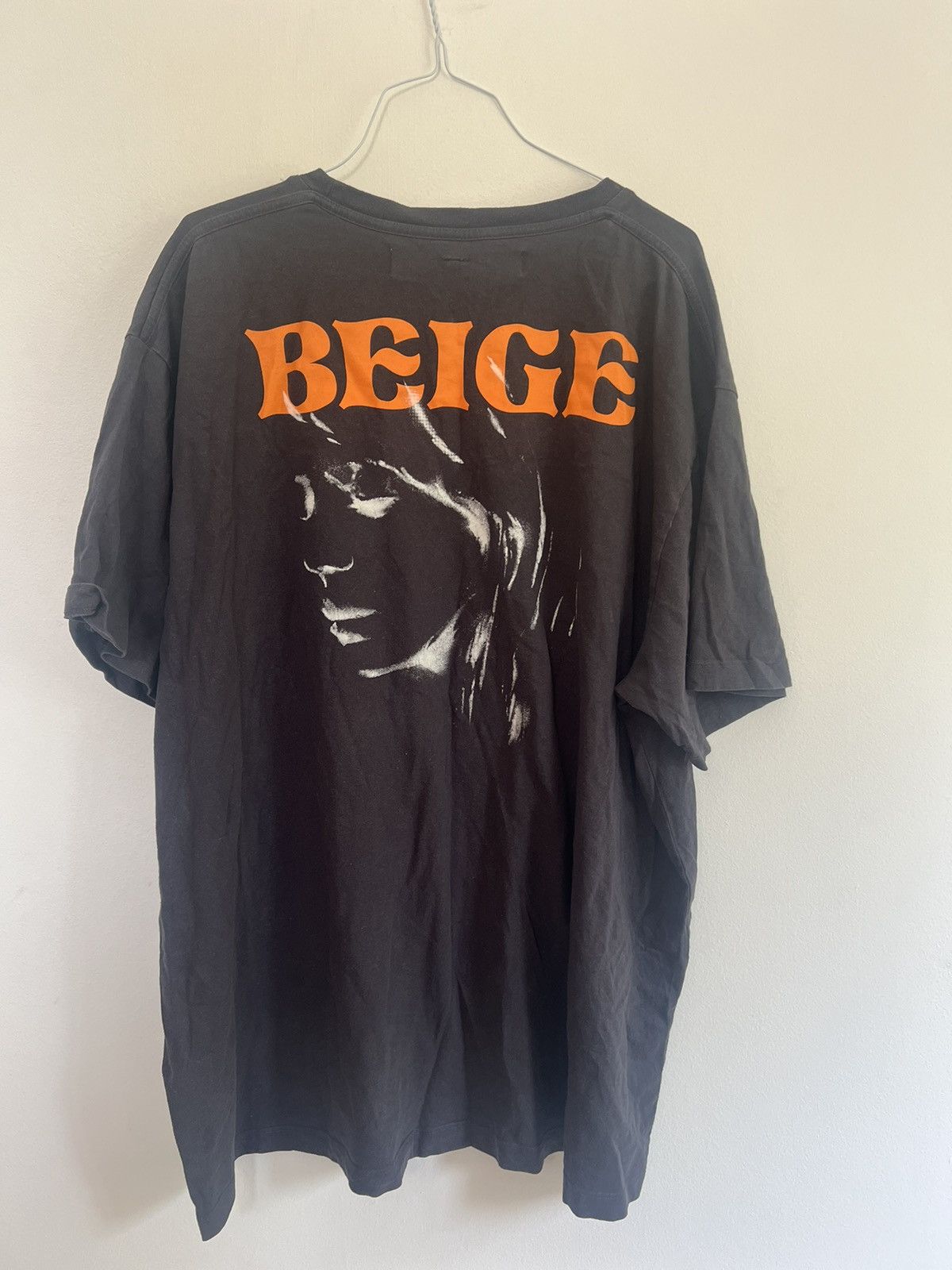 Off-White Off white Beige Portrait TEE Size US XL / EU 56 / 4 - 1 Thumbnail