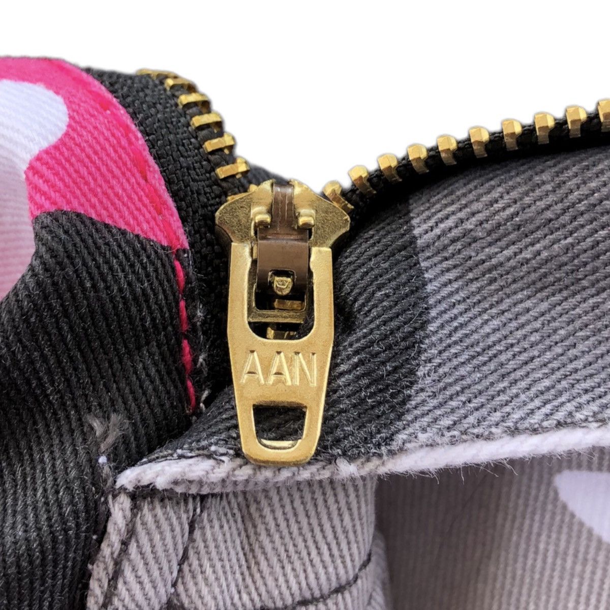Japanese Brand Big For Sam Camouflage Patchwork Jogger Pants Size US 30 / EU 46 - 12 Thumbnail