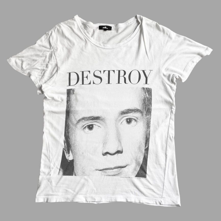 image of Lad Musician 2004 Johnny Lydon Aka Johnny Rotten By Dennis Morris in White, Men's (Size Small)