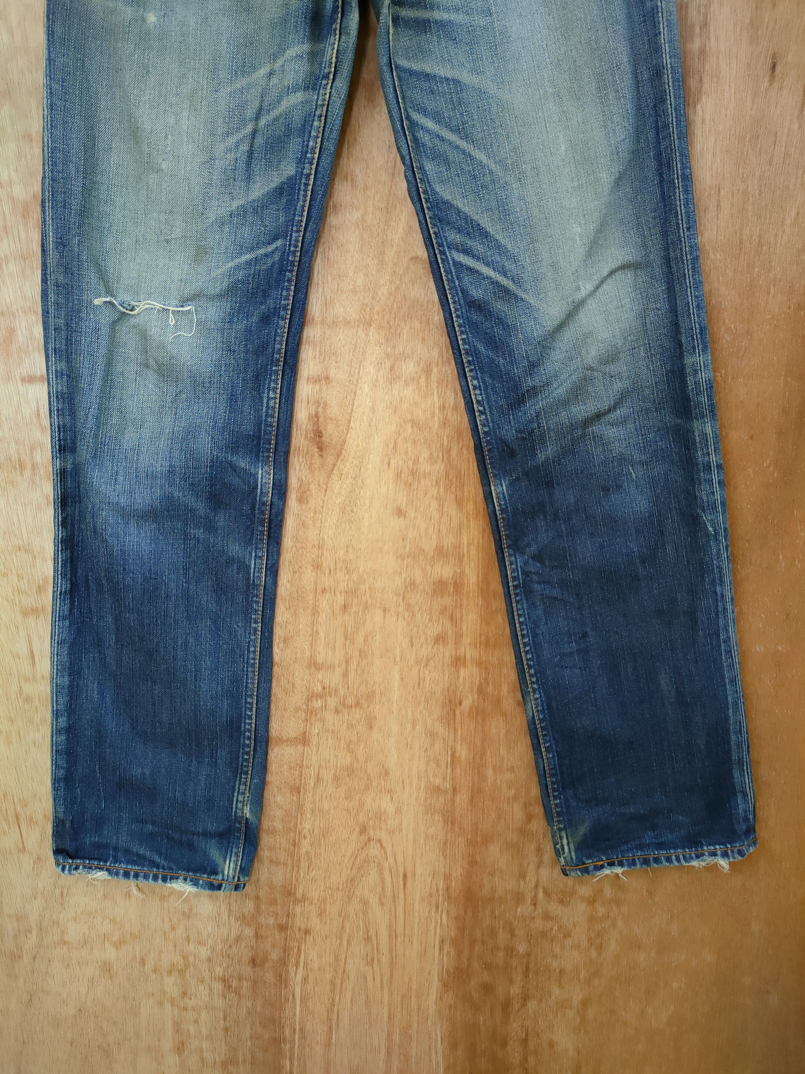 Levi's 702 levis distressed denim vintage pants #46-816 Size US 29 - 2 Thumbnail