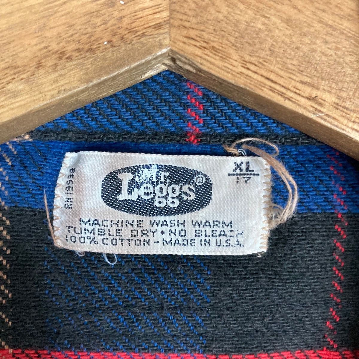 Vintage Vintage Mr. Leggs Button Up Shirt Size US XL / EU 56 / 4 - 5 Thumbnail