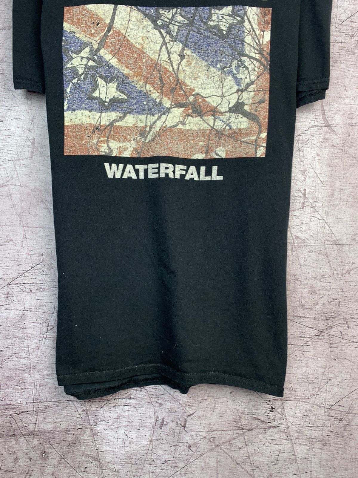 Band Tees × Stone Rose × Vintage The Stone Roses Waterfall Band T Shirt Size US L / EU 52-54 / 3 - 3 Thumbnail