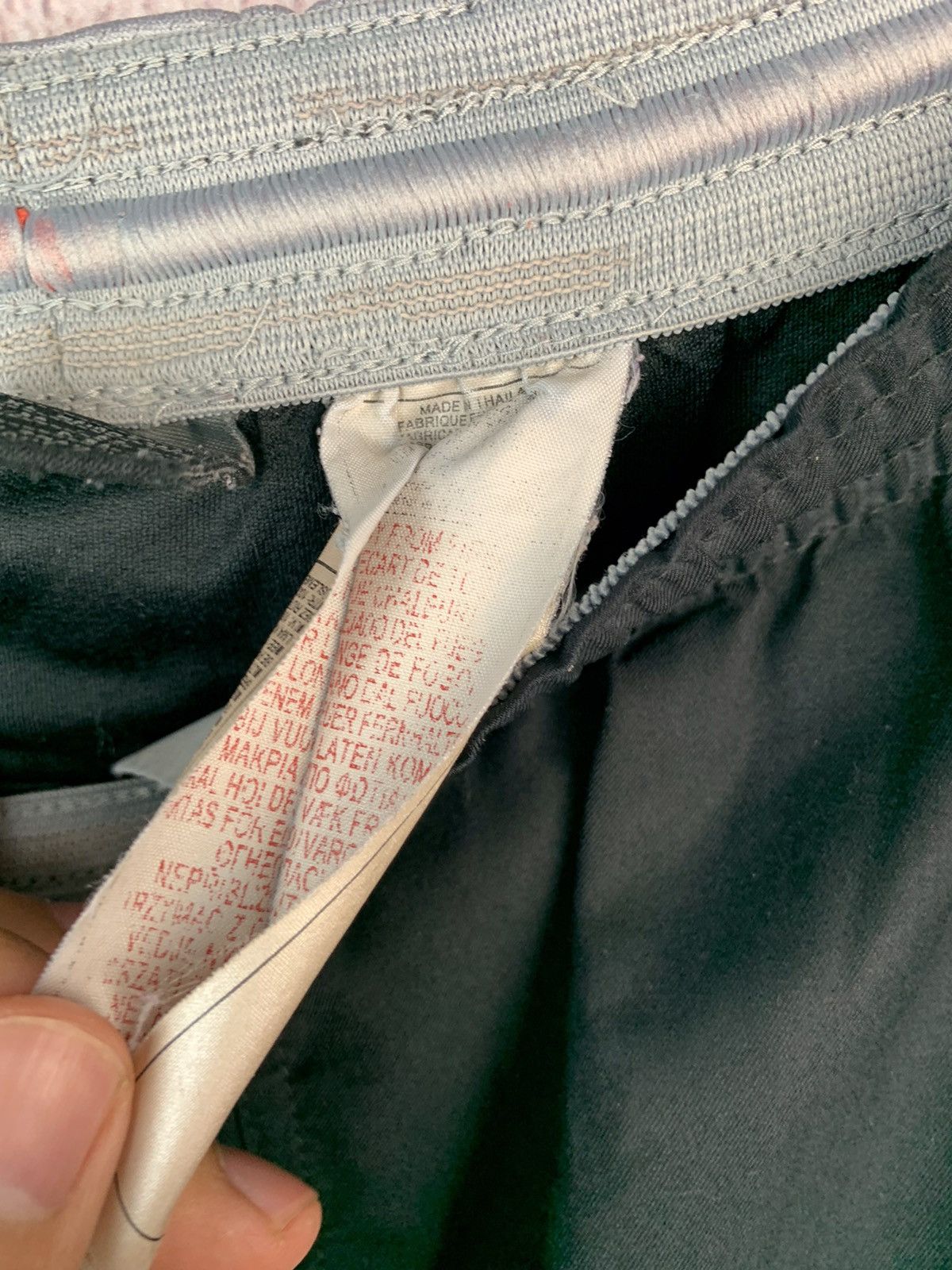 Nike Vintage Nike Y2K Shorts Size US 36 / EU 52 - 4 Thumbnail