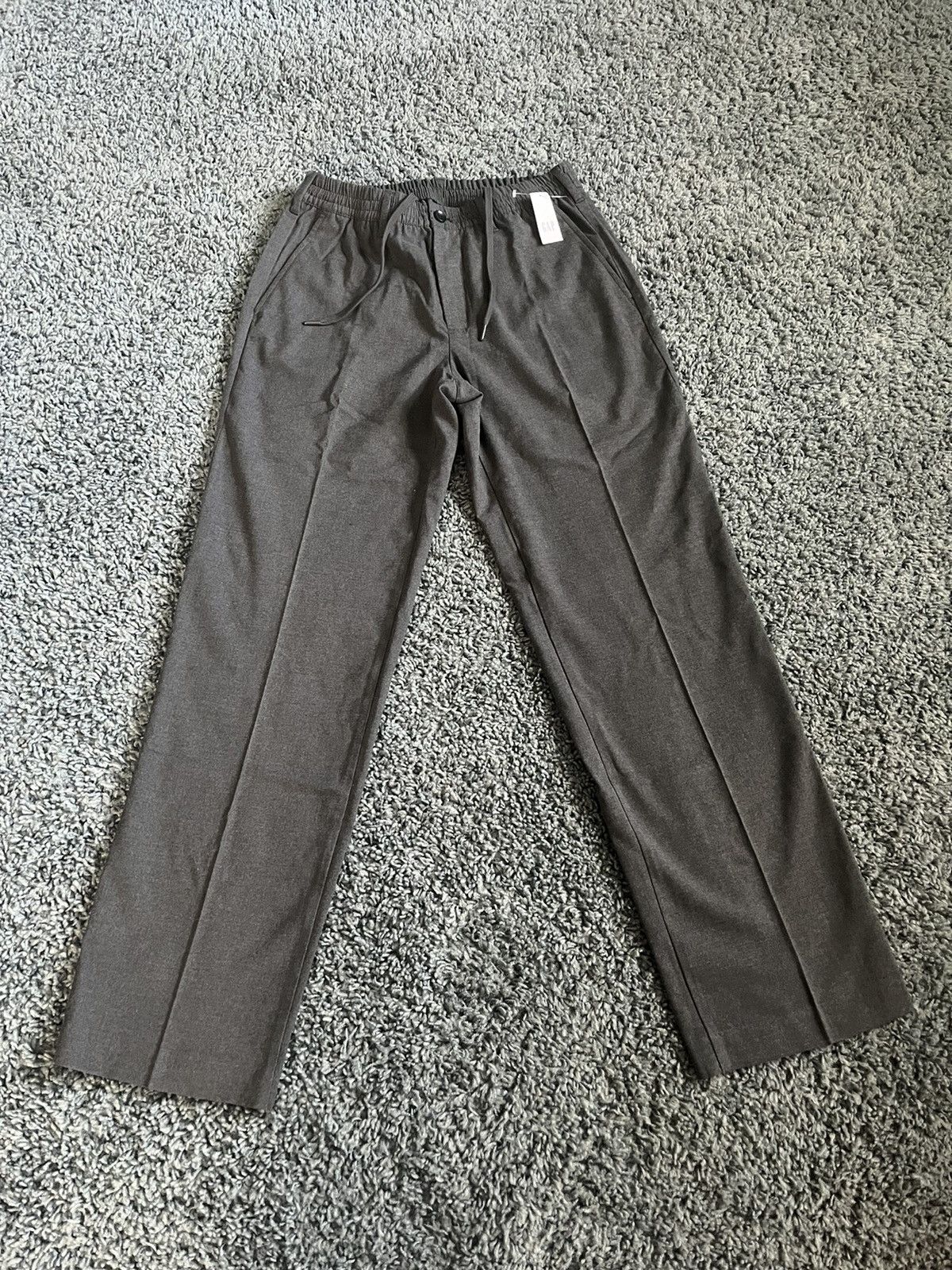 Gap NWT Gap Pleated Straight Leg Sweatpants Mens S Yeezy YZY Y2K | Grailed