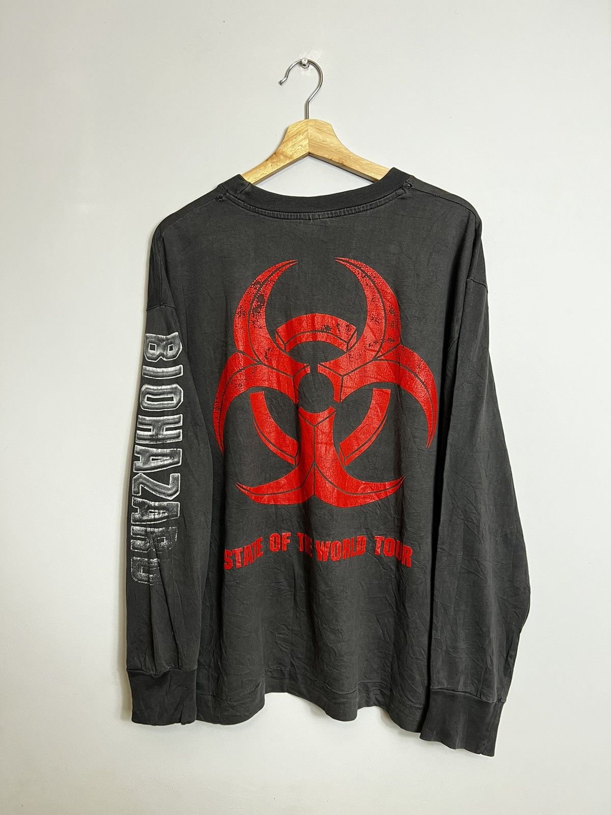 Band Tees 90s BIOHAZARD State of the World Tour Vintage Hardcore Tee Size US L / EU 52-54 / 3 - 2 Thumbnail