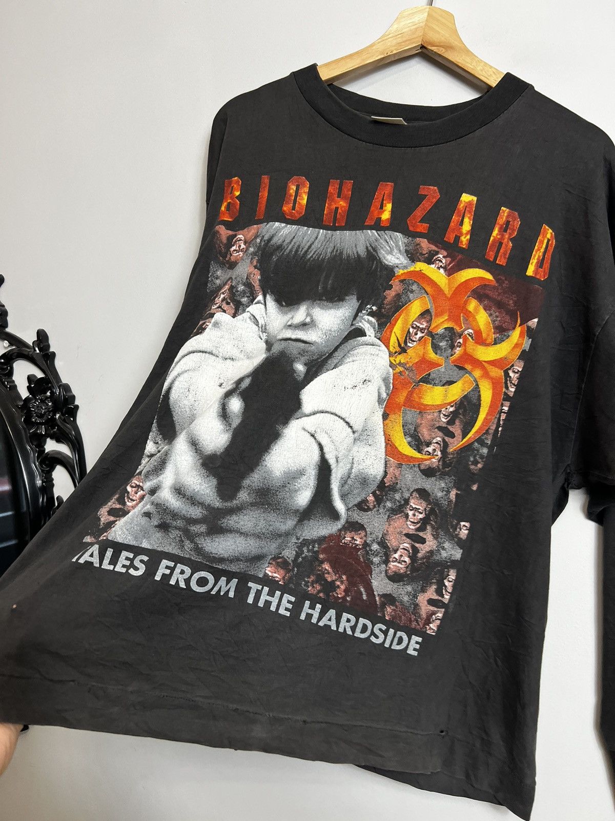 Band Tees 90s BIOHAZARD State of the World Tour Vintage Hardcore Tee Size US L / EU 52-54 / 3 - 11 Thumbnail