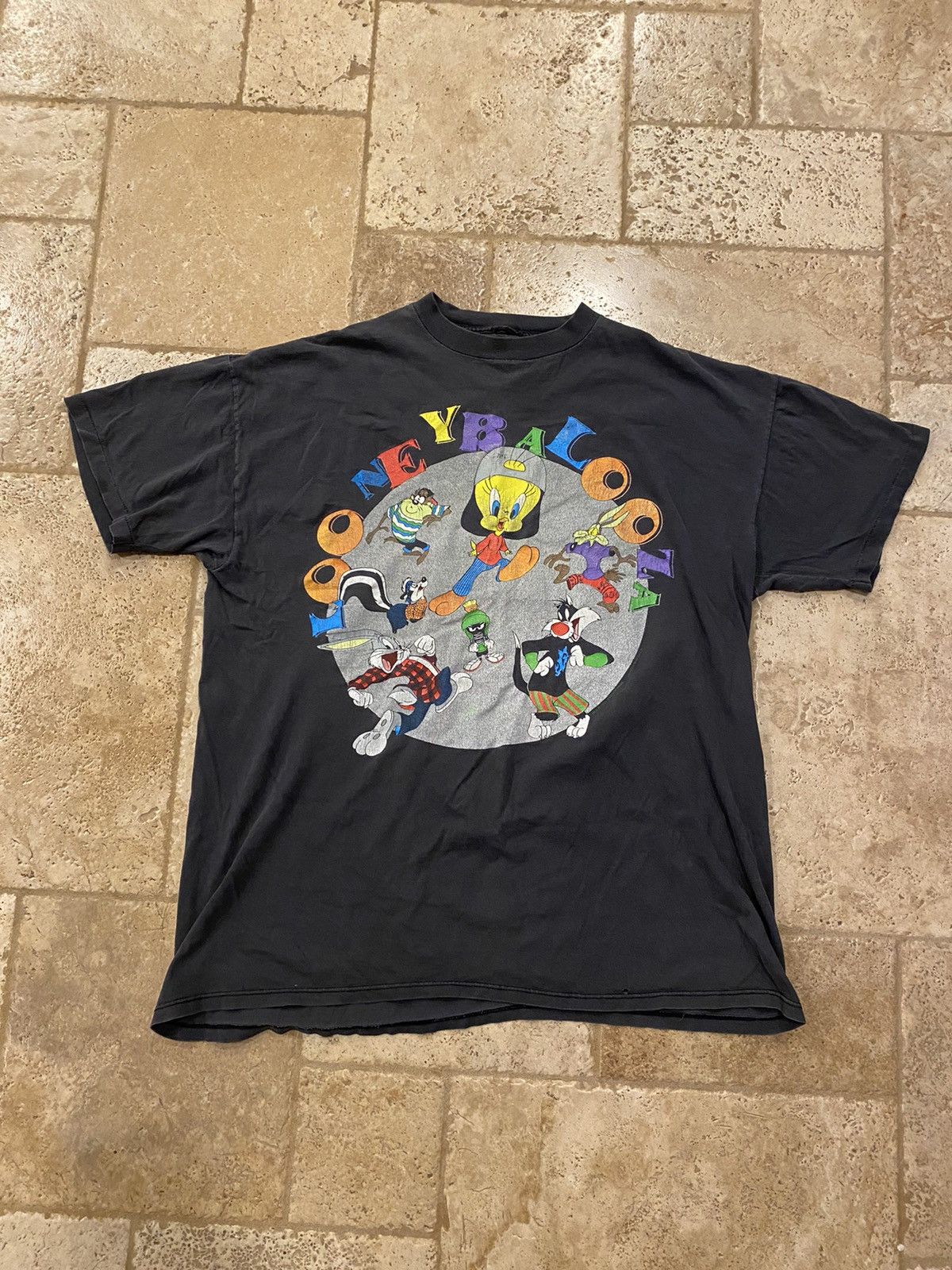 Cartoon Network Looney Tunes Vinatge 1993 “Looney Balooza” Wild Oats Tee Size US XL / EU 56 / 4 - 3 Thumbnail