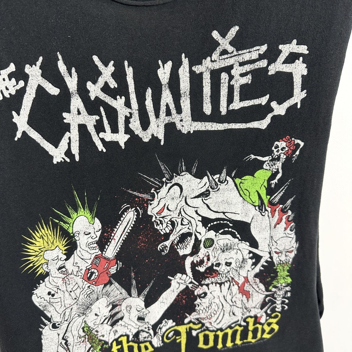 Band Tees The Casualties In the tombs Punk rock band tee Mosnters y2k Size US S / EU 44-46 / 1 - 4 Thumbnail