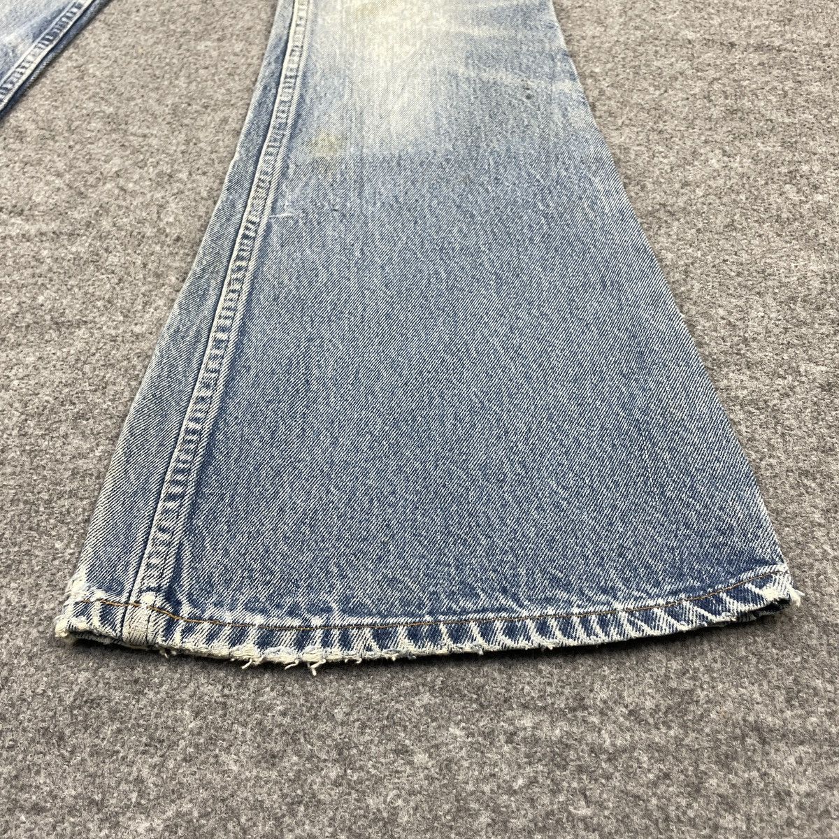 Levi's × Vintage Vintage Levi's Light Wash Boot Cut Oren Tab -wc162 Size US 27 - 8 Thumbnail