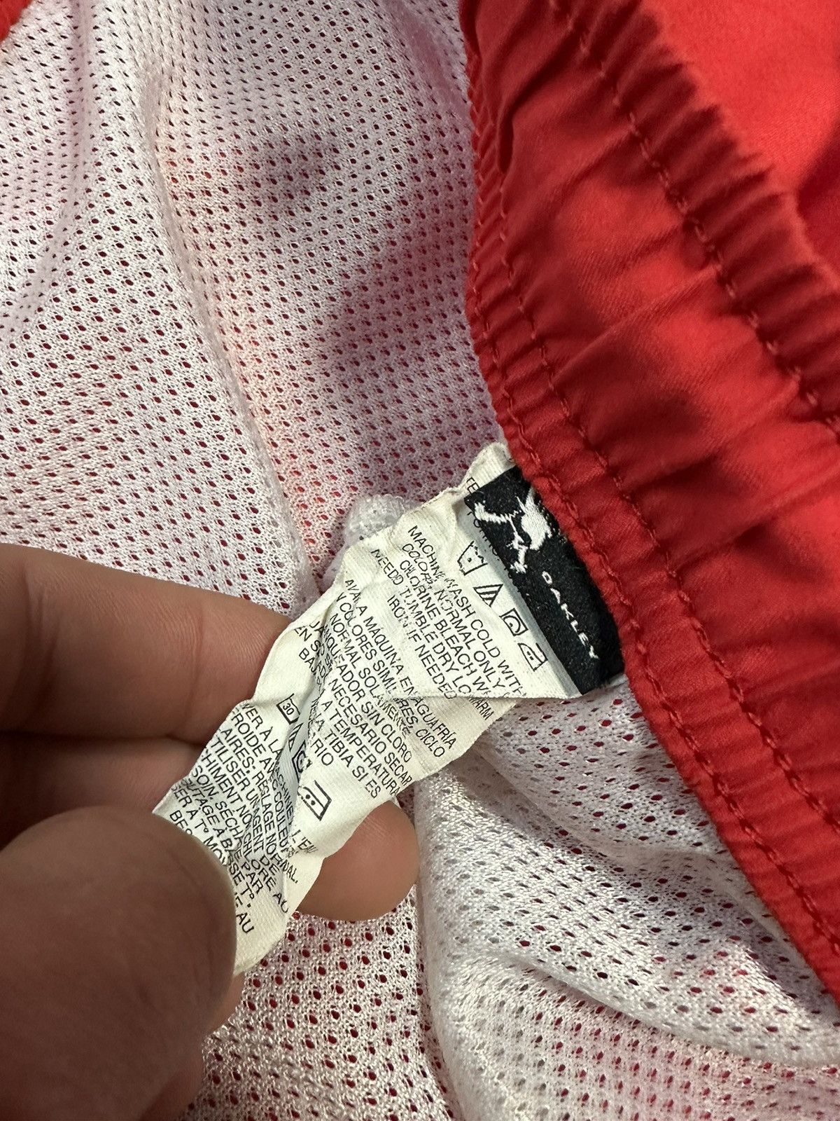 Oakley × Vintage Vintage Oakley Nylon Swimming Shorts Size US 32 / EU 48 - 6 Thumbnail
