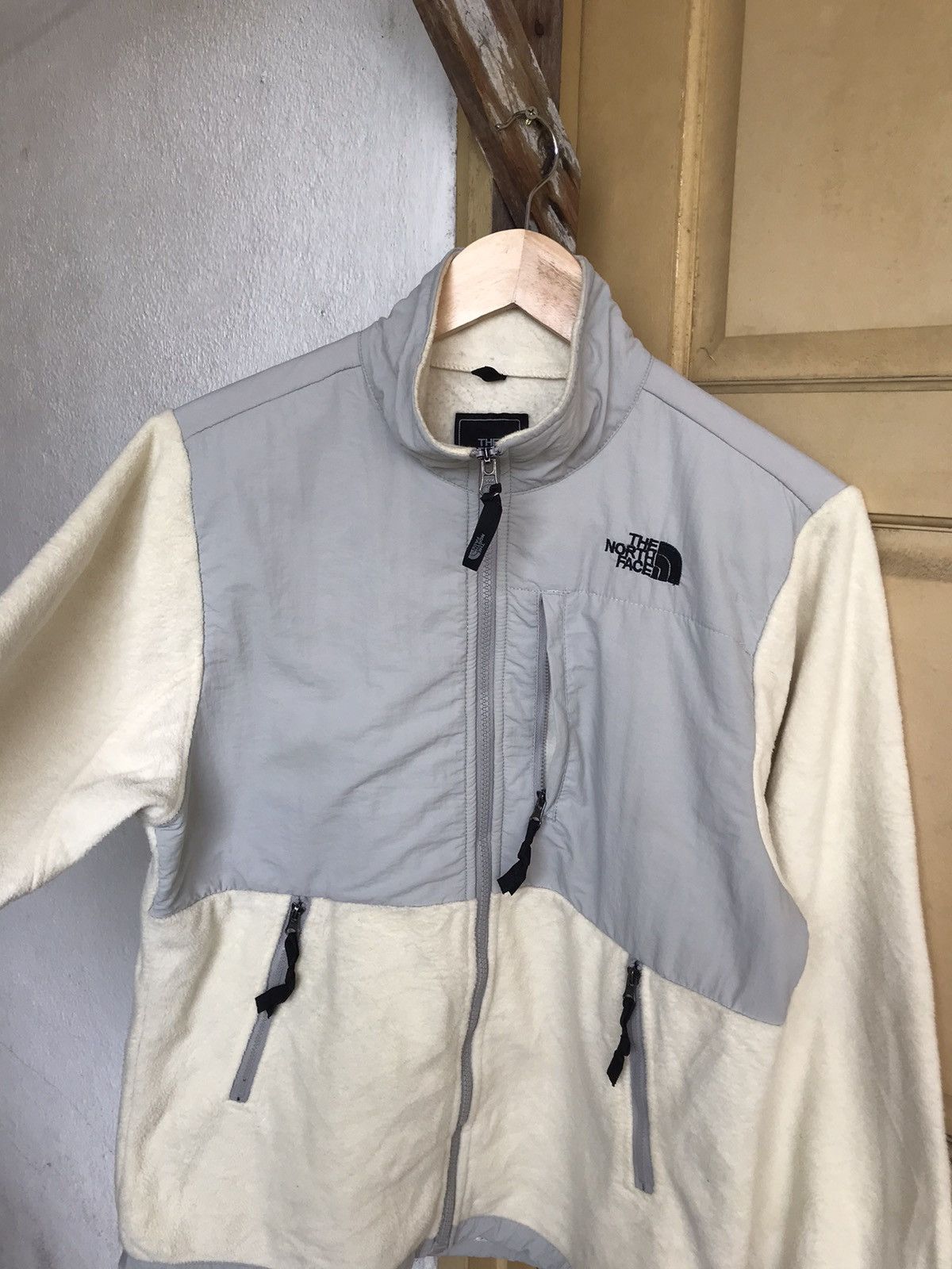 The North Face Nice❗️The North Face White Fleece Jacket Inspired Stussy Size US M / EU 48-50 / 2 - 8 Thumbnail