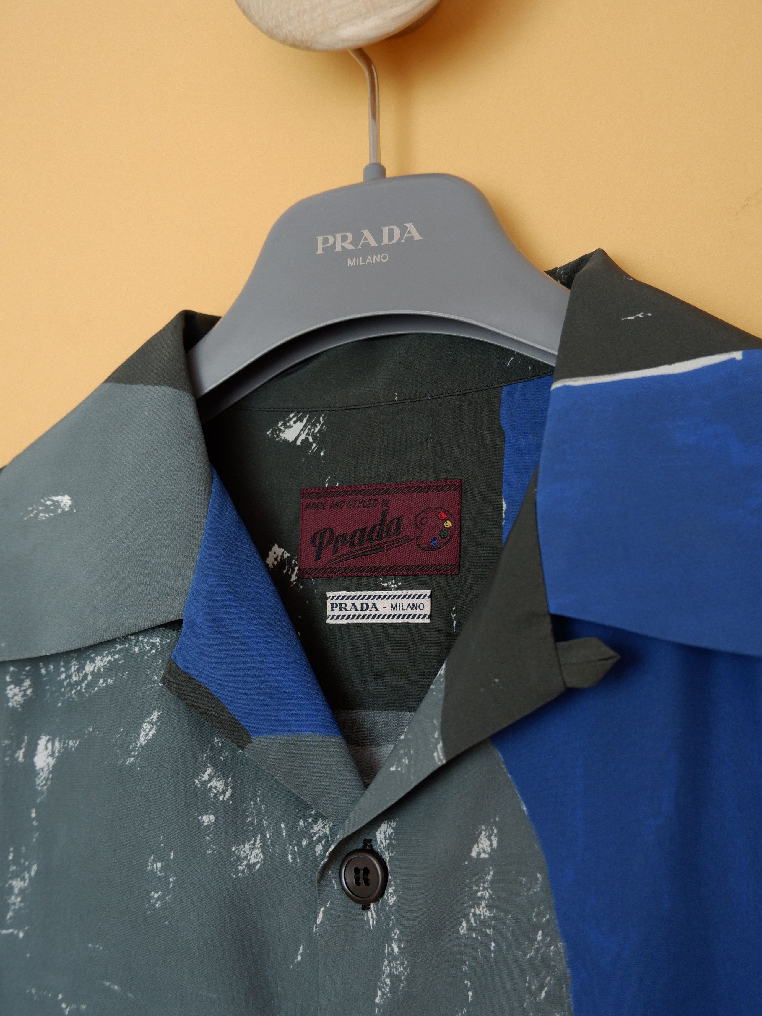 Prada Last drop! Iconic AW17 Prada Artist Bowling Shirt Size US S / EU 44-46 / 1 - 2 Thumbnail