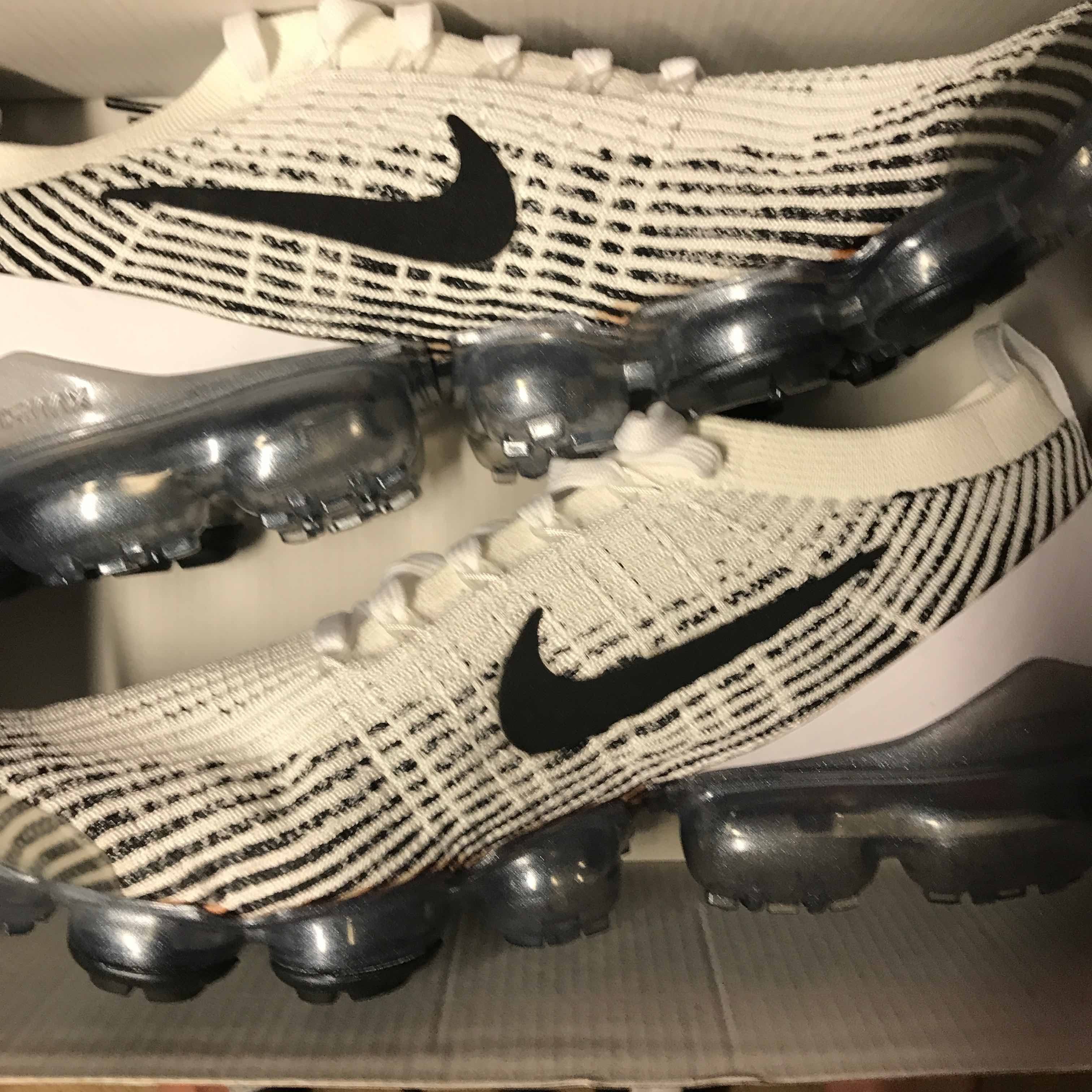vapormax flyknit zebra